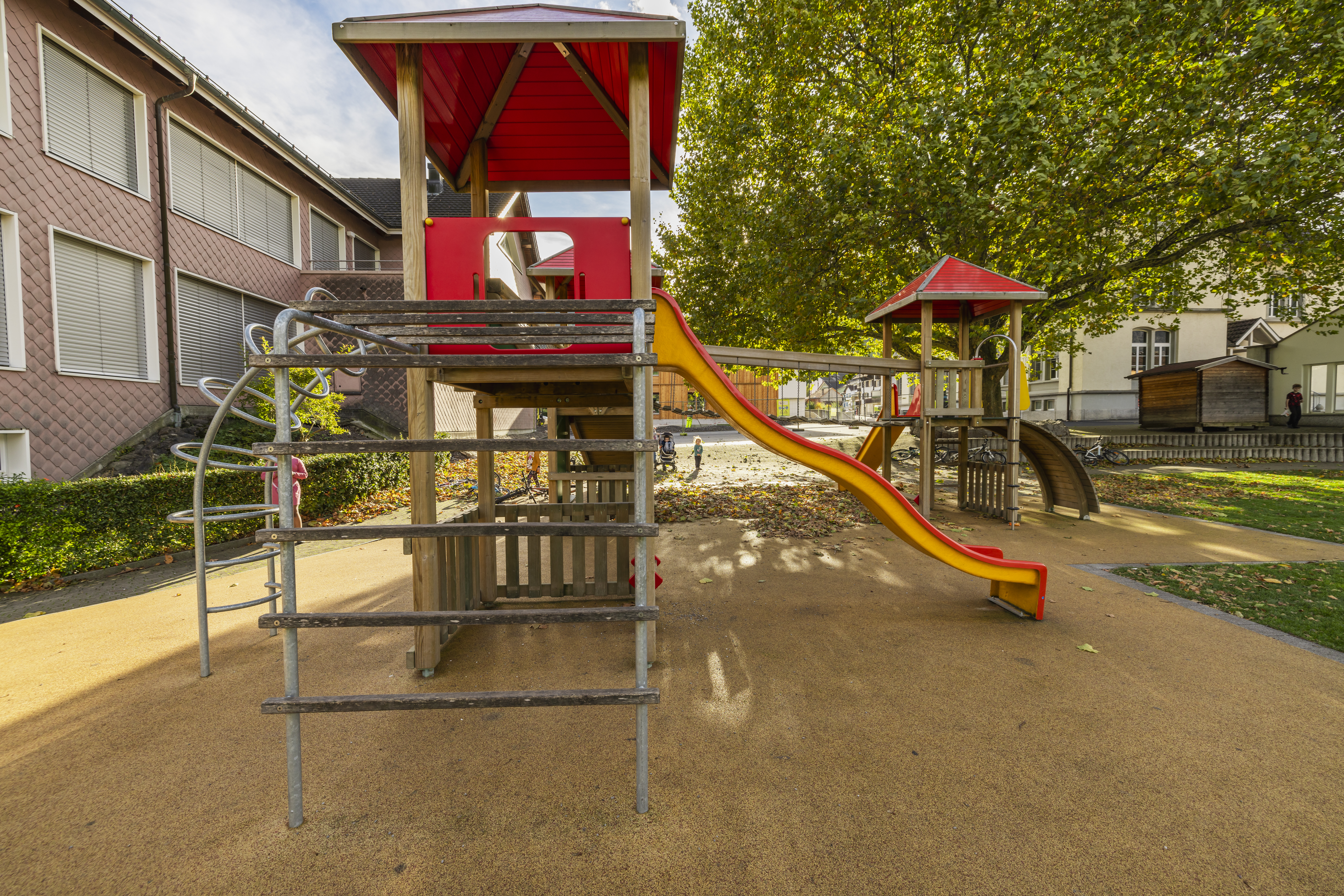 tkv_hlt-spielplaetze_213_flumsschule_002a0161.jpg