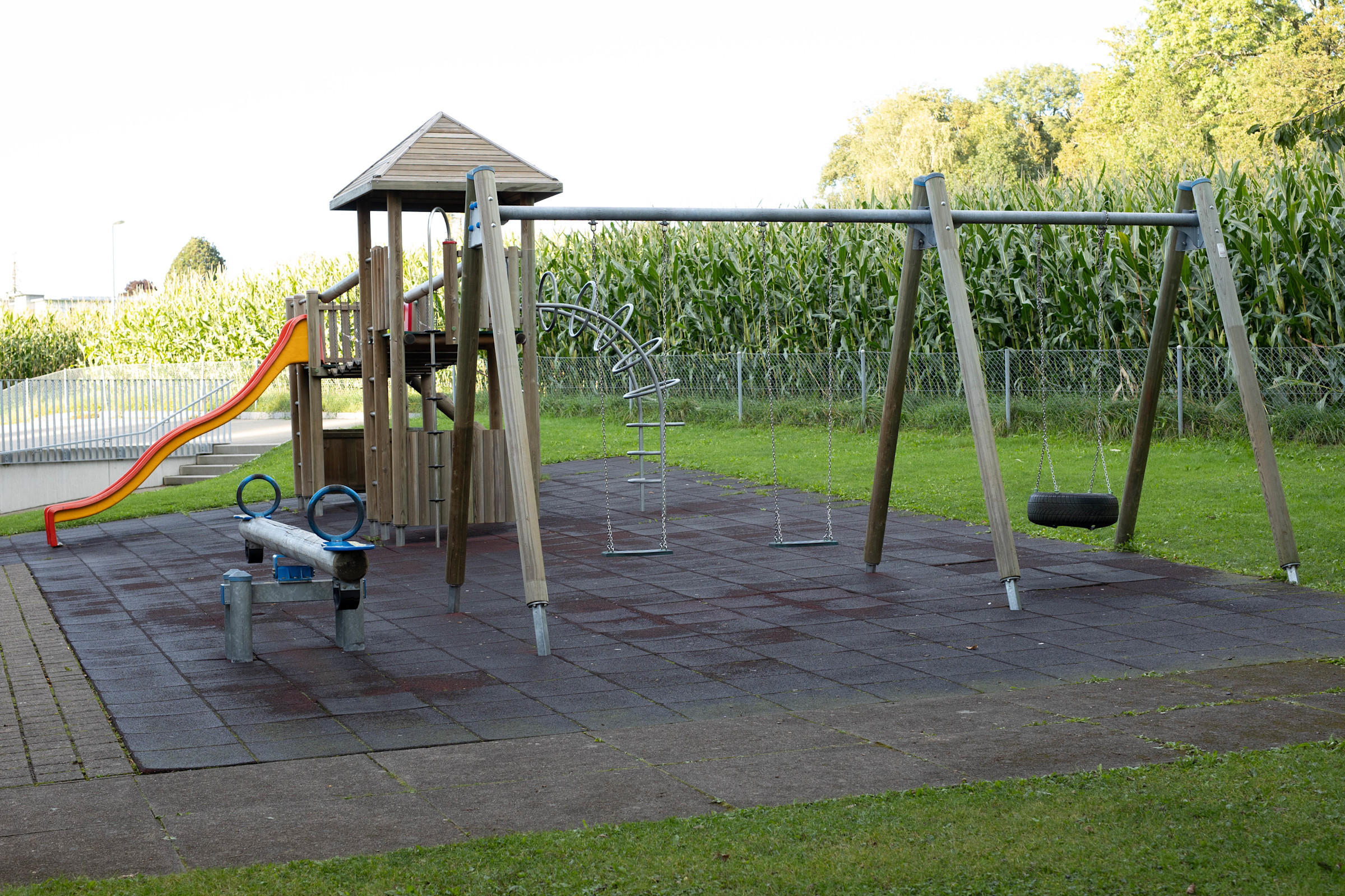 wittenbach-schulanlage-kronbuehl_3w1a7873.jpg