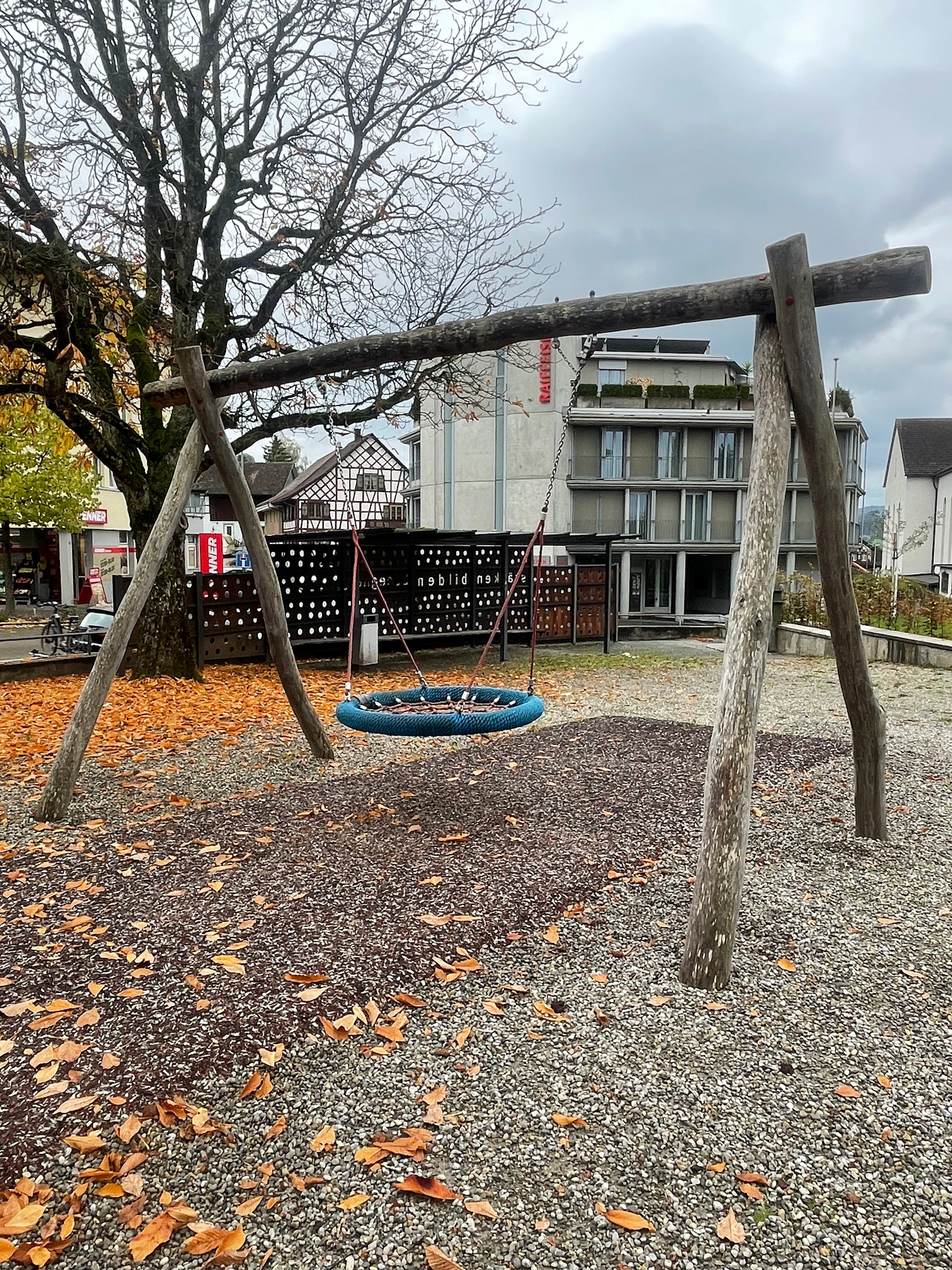 spielplatz-oberes-schulhaus-herbst-2024_5.jpg