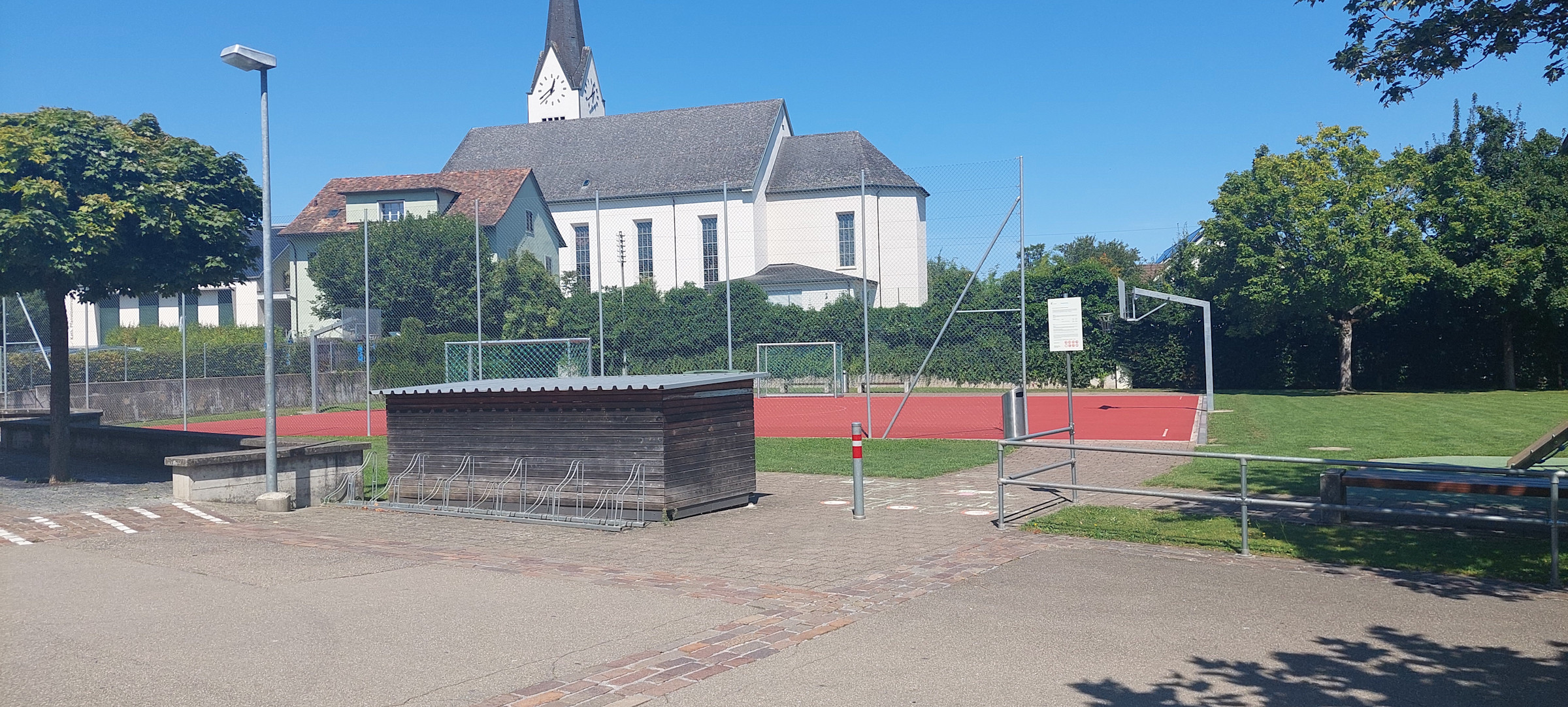 spielplatz_schulstrasse_3.jpg