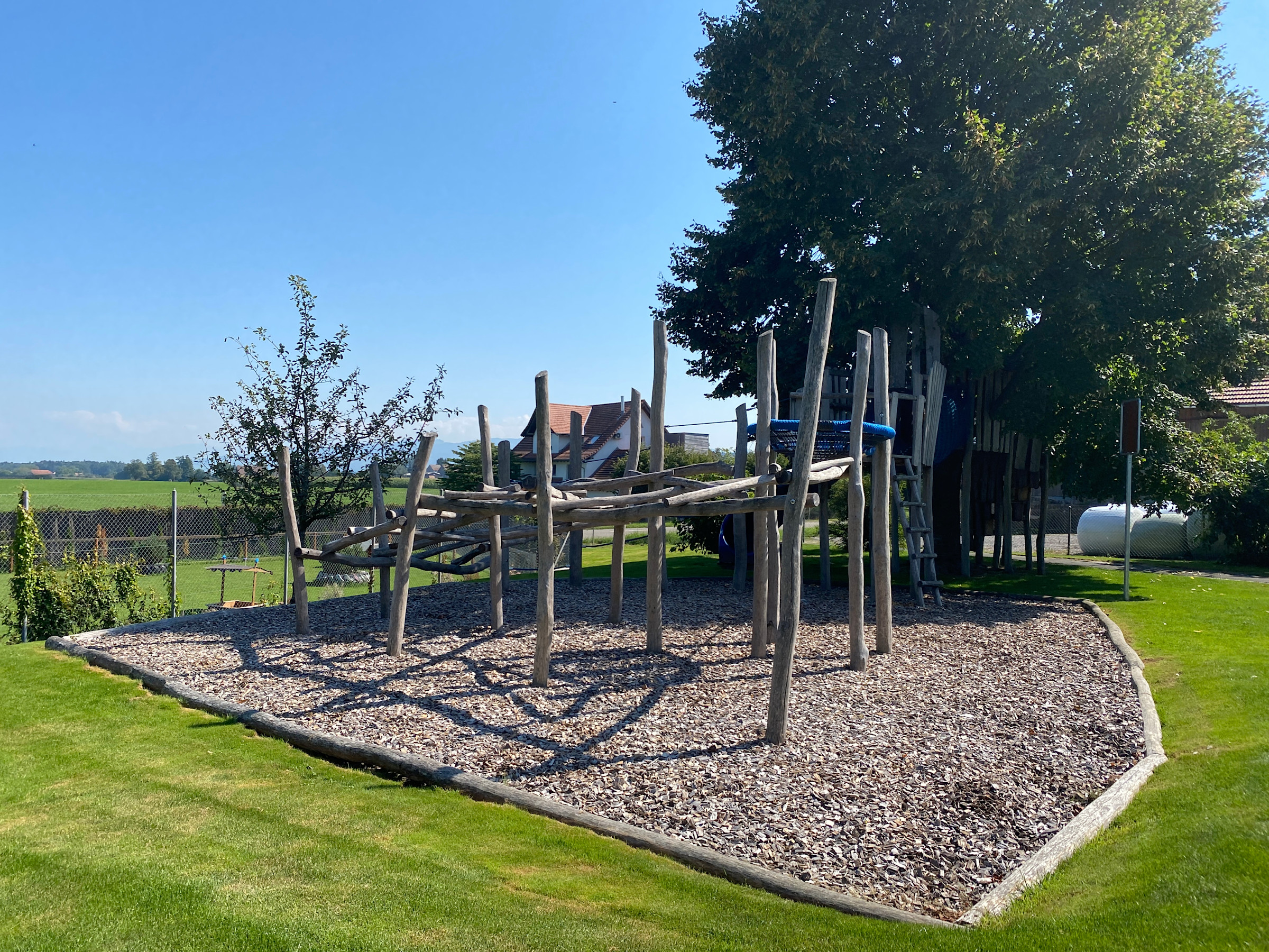 spielplatz_hegi_winden_3.jpg