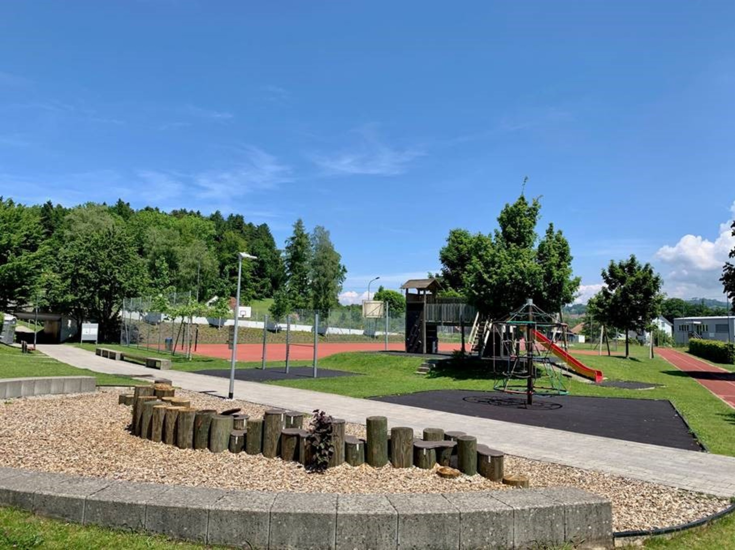 spilplatz-grund.jpg