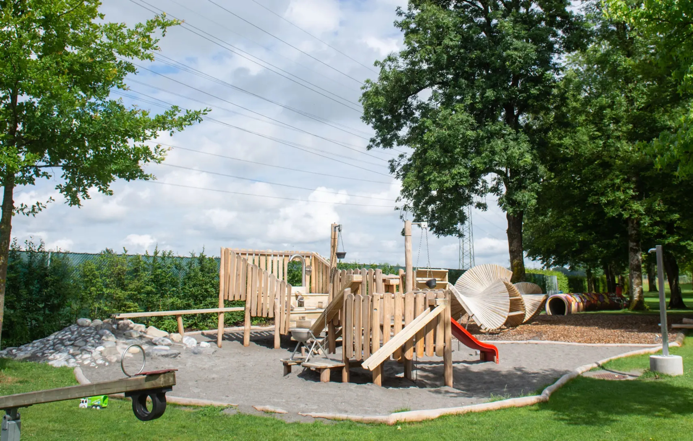 spielplatz-badi-mario-testa.jpg