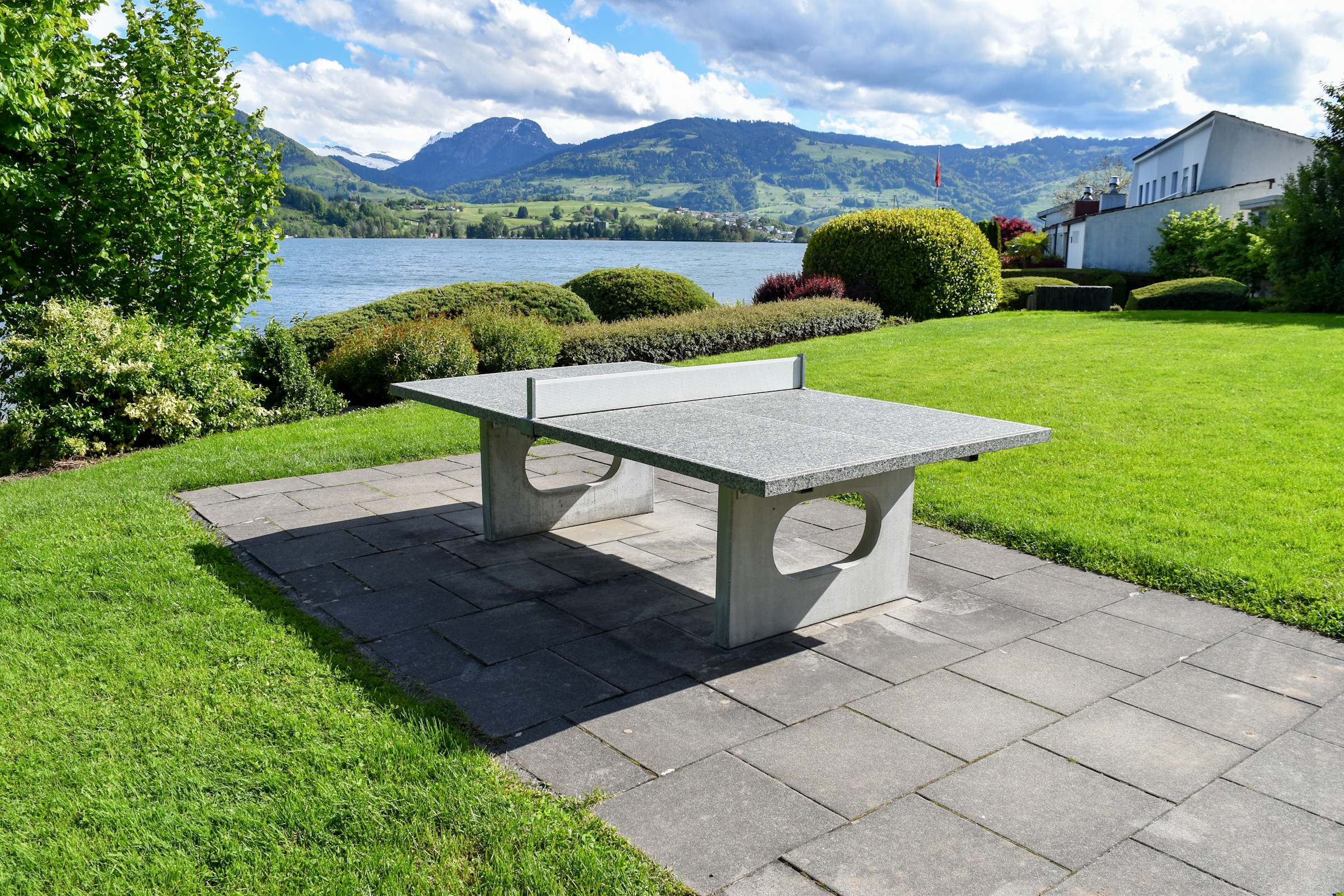 spiel-und-seeplatz-bollingen-4.jpg