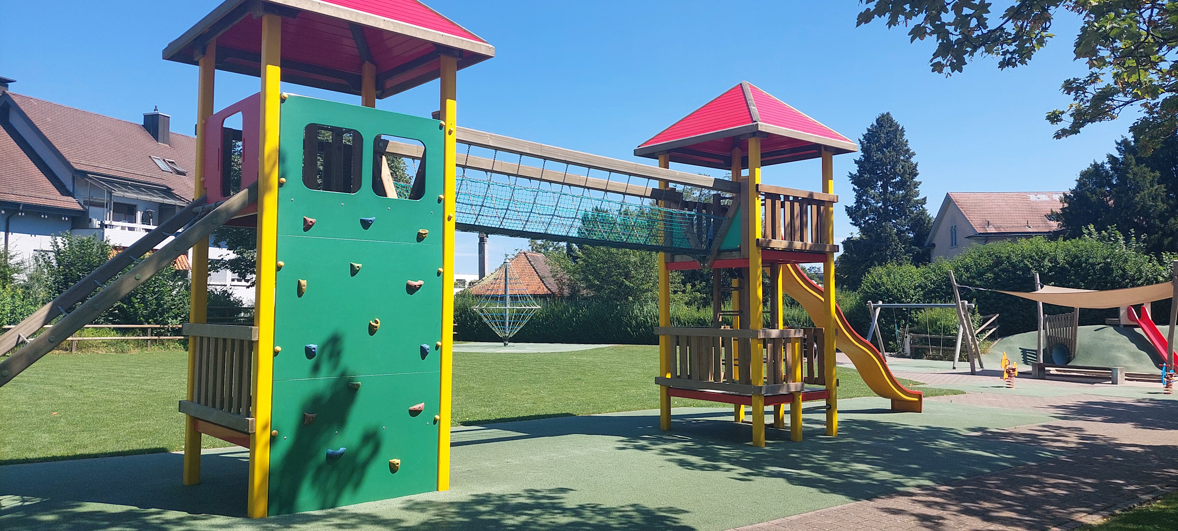 spielplatz_schulstrasse_2.jpg