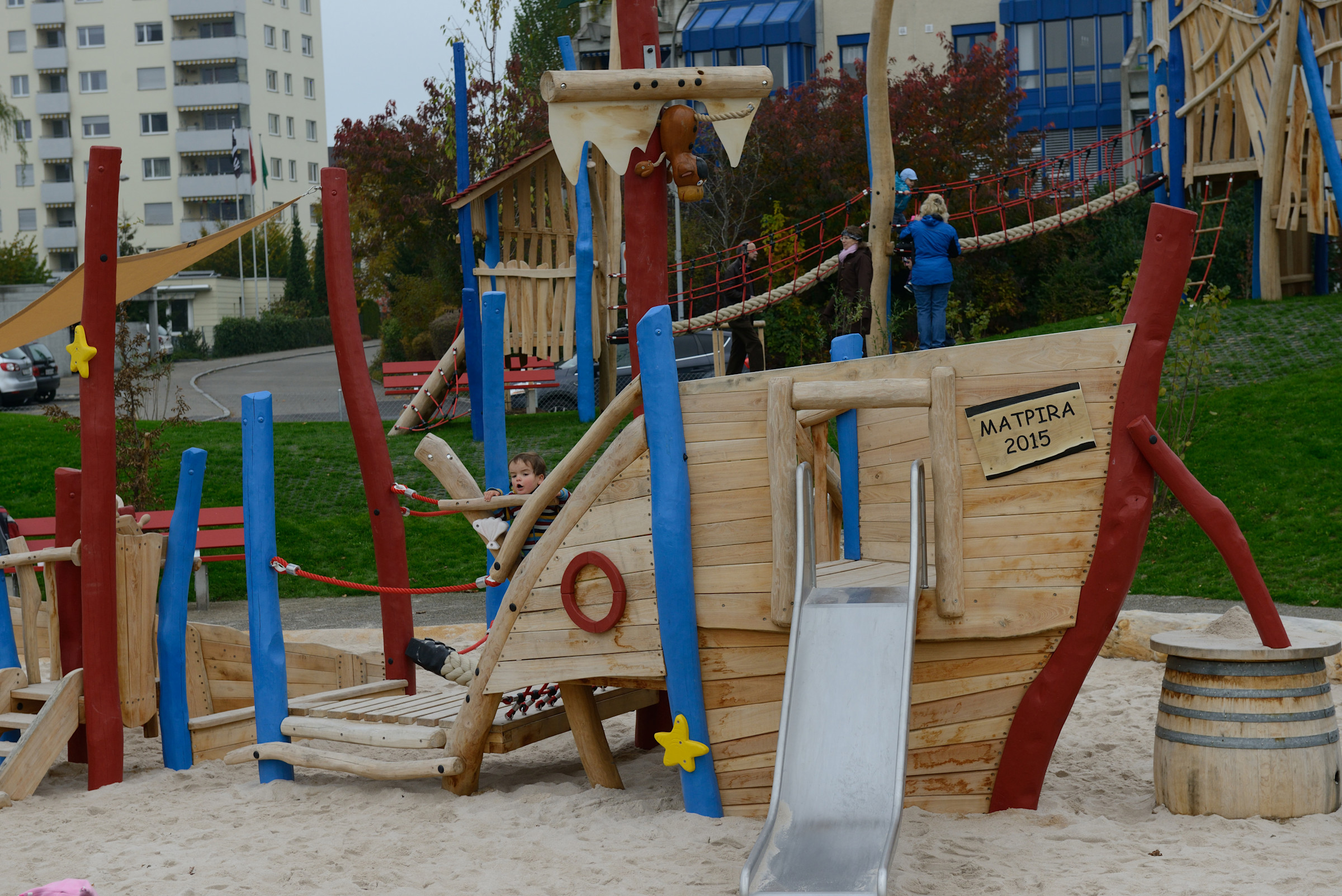 spielplatz-bergholz-2.jpg