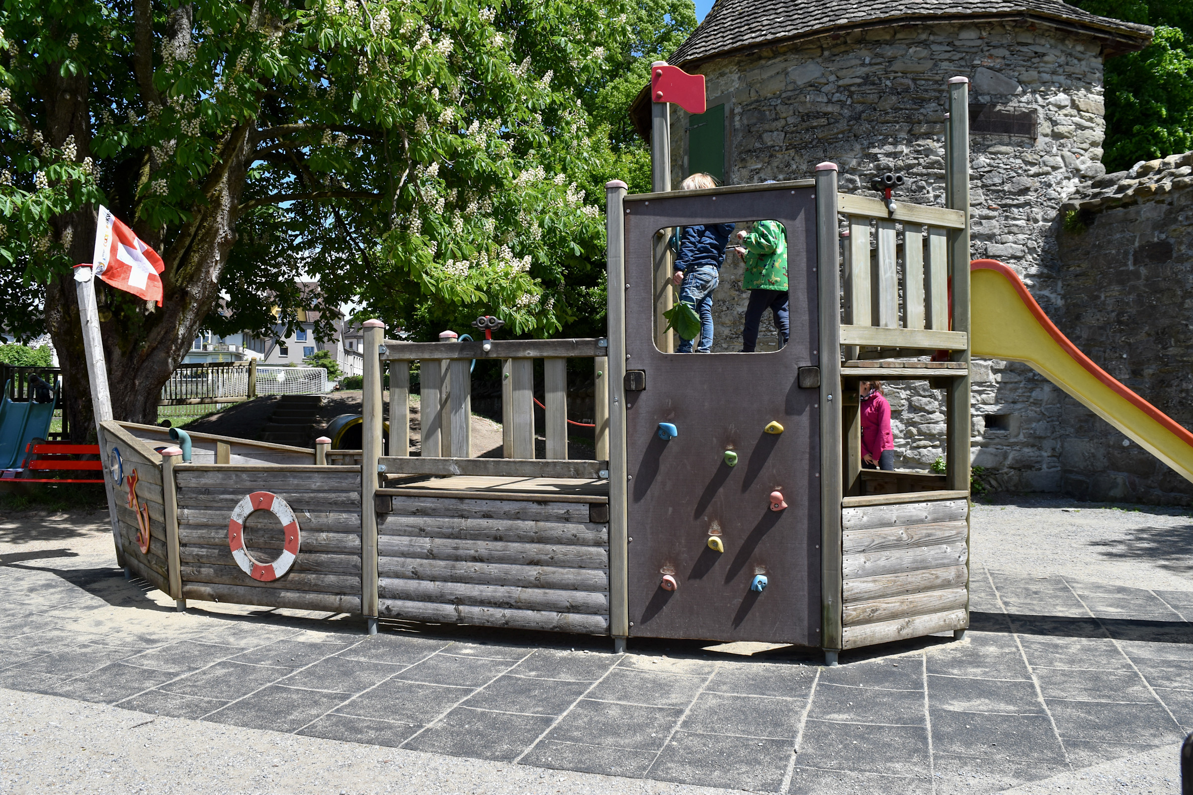 spielplatz-giessi-2.jpg
