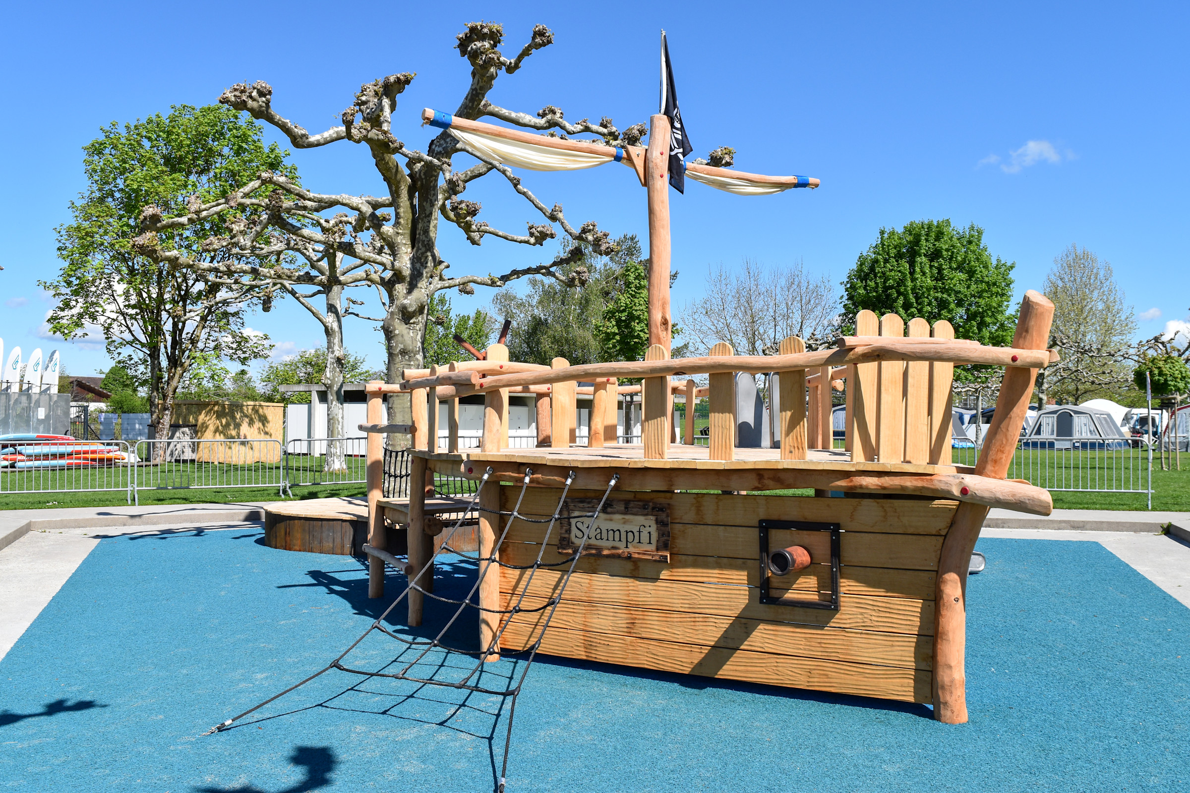 spielplatz-seebadi-stampf-4.jpg