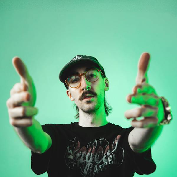 Dr. Donk presents ZAAGSTEP