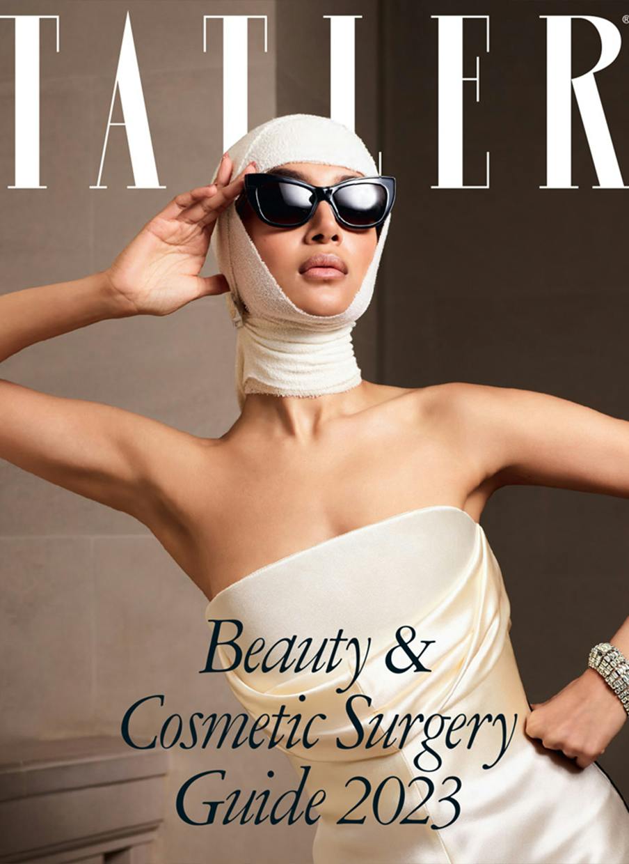 Tatler — The World and His Knife