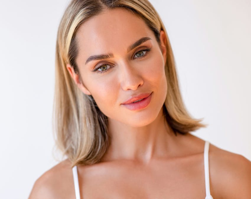 woman with blonde hair