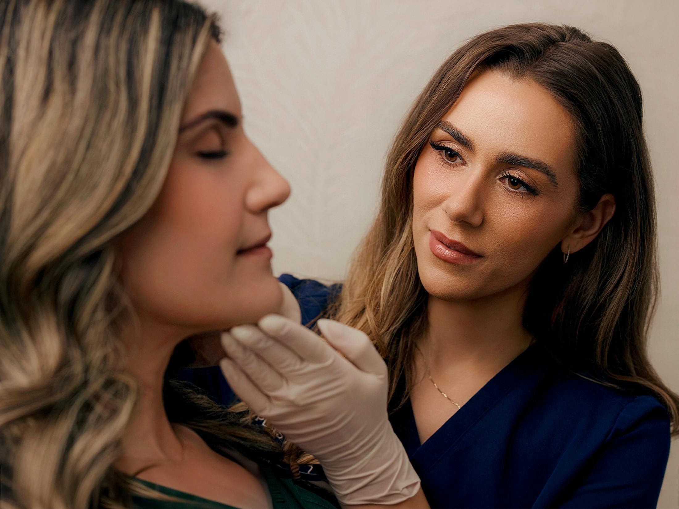 patient chin consultation