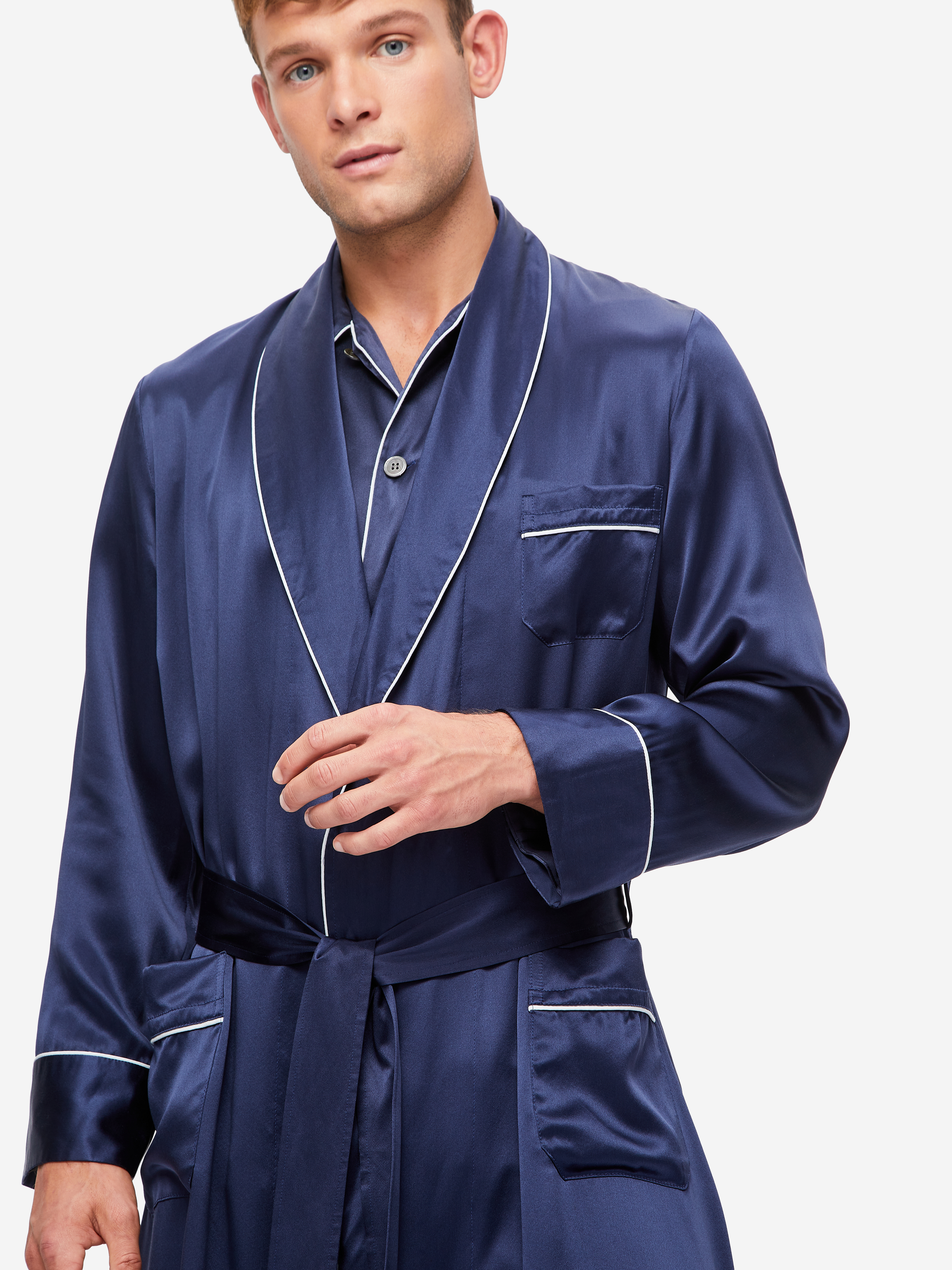 Silksilky Mulberry Men's Silk Robes Contrast Piping Silk Sleepwear –  SILKSILKY