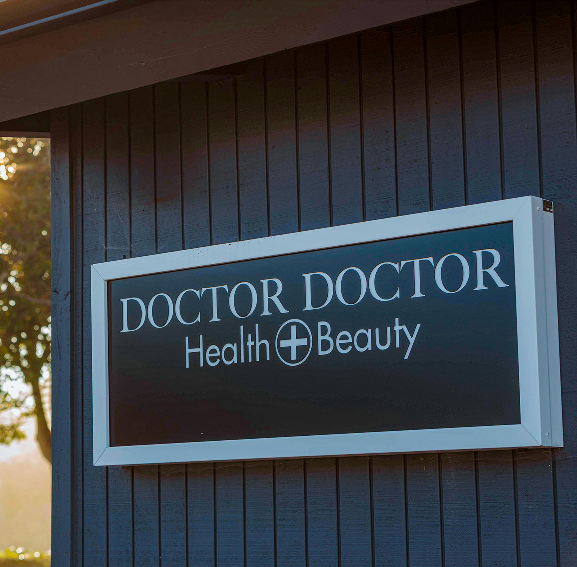 the doctor doctor sign