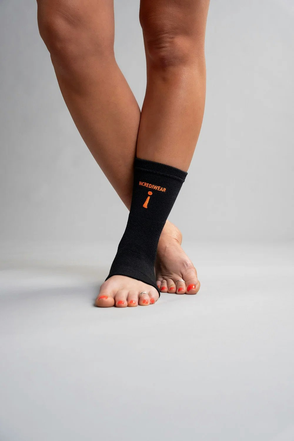 Incrediwear Ökklahlíf - svört