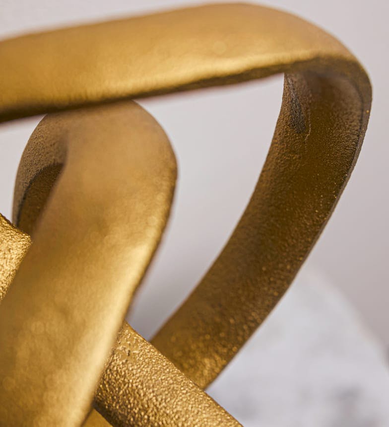 gold sculpture