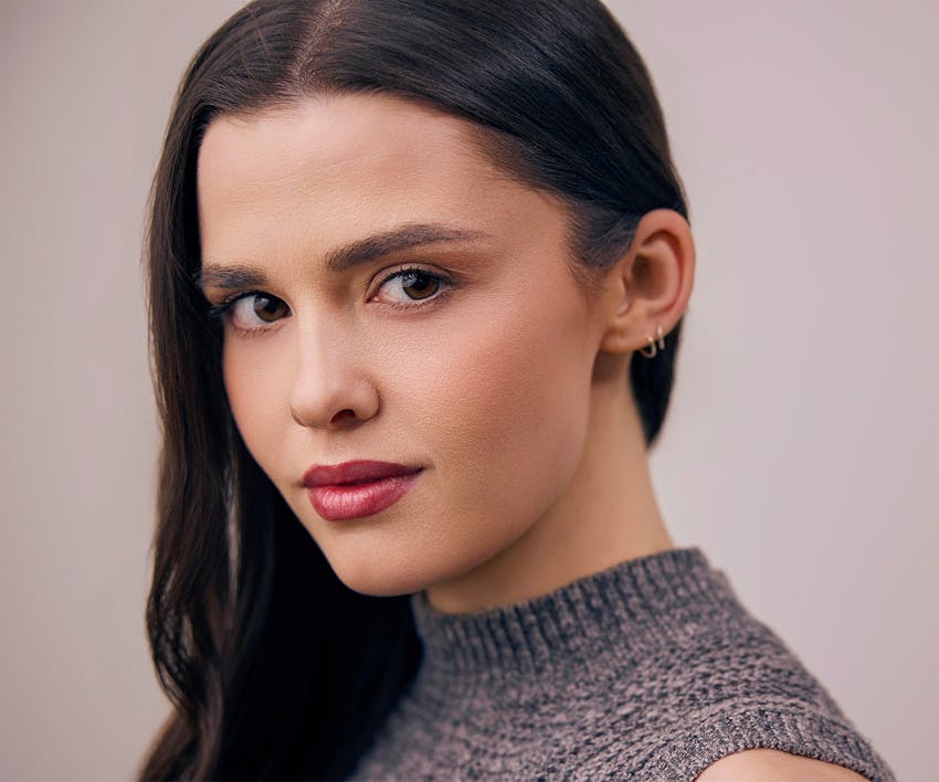 model posing