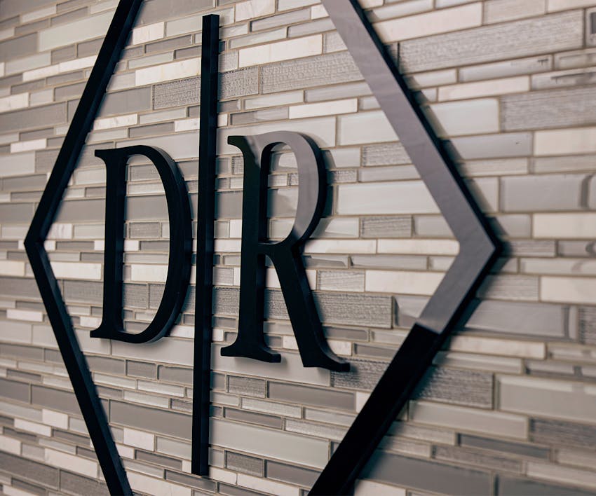 Dr. Mohan logo
