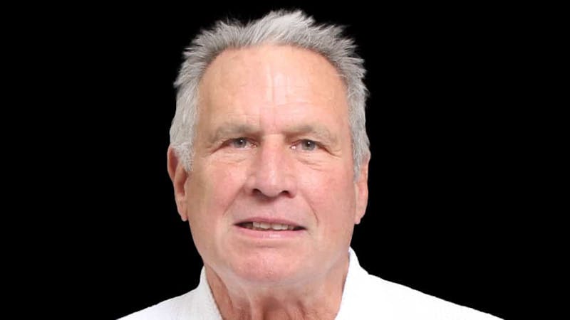Facelift Before & After Gallery - Patient 392757 - Image 1