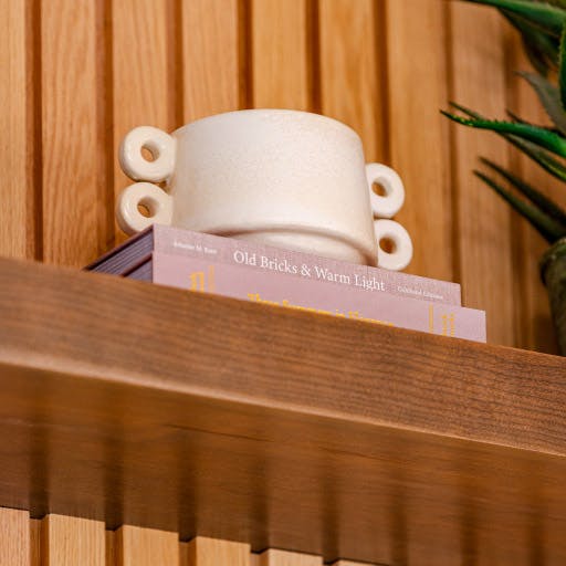 Shelf decor