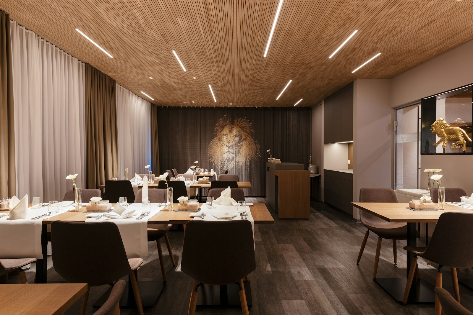 01 Restaurant Loewen Sulgen