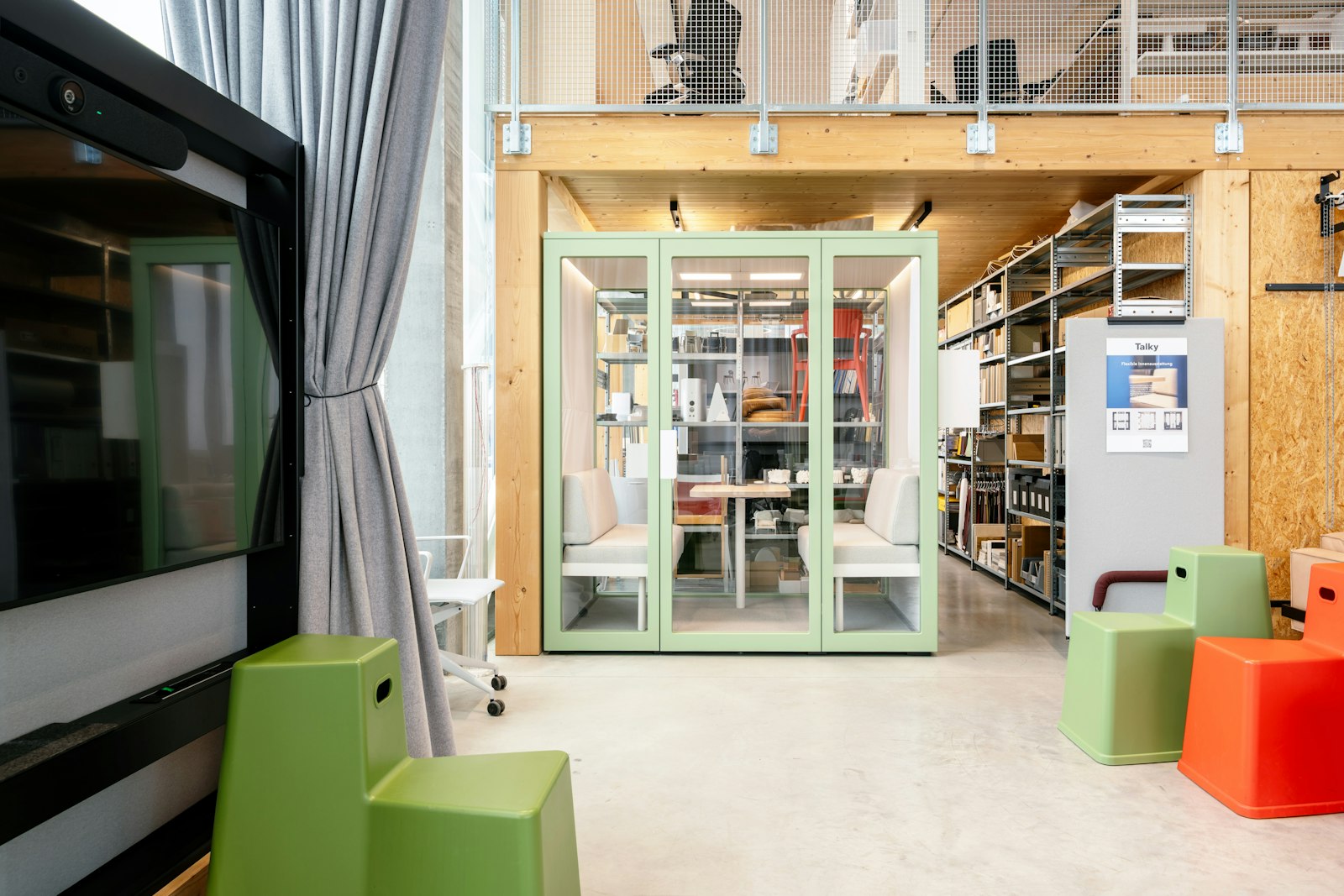 Yond, Dancing Office, Zürich
