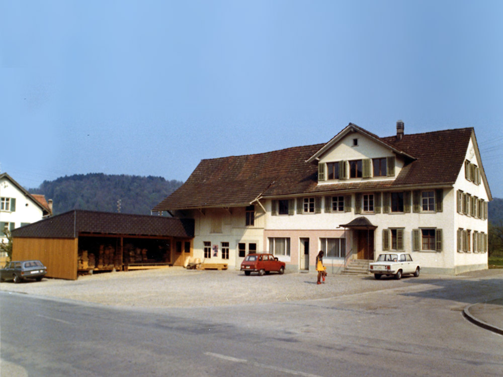 Historical photo of the Erich Keller AG company building from 1951