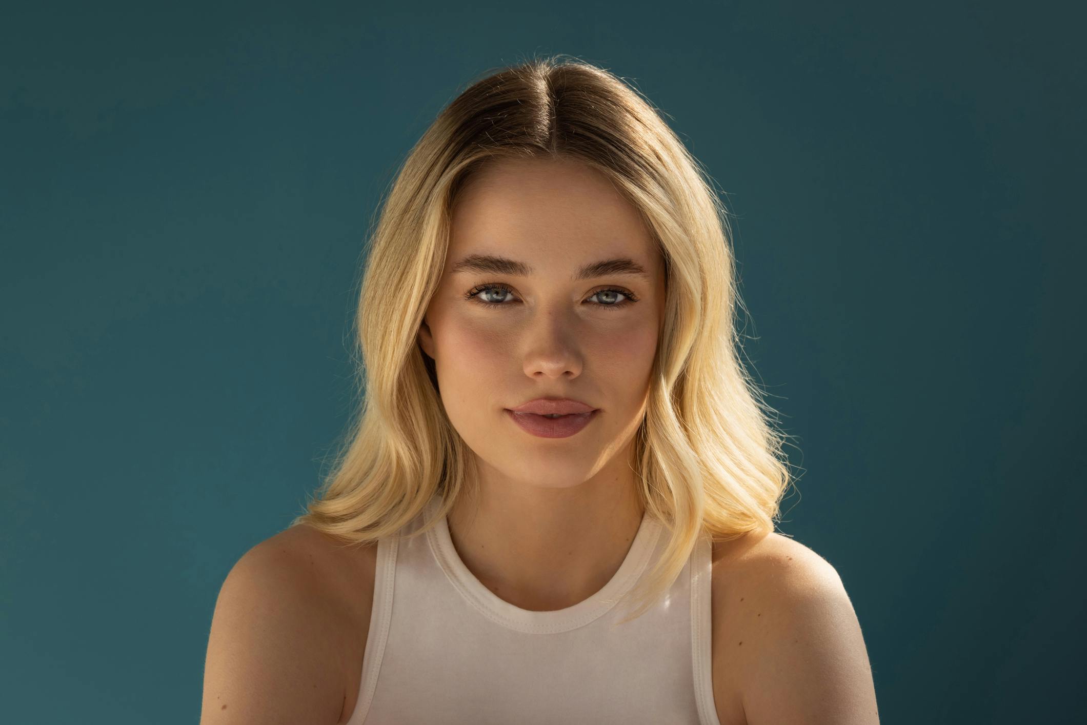 woman with blonde hair