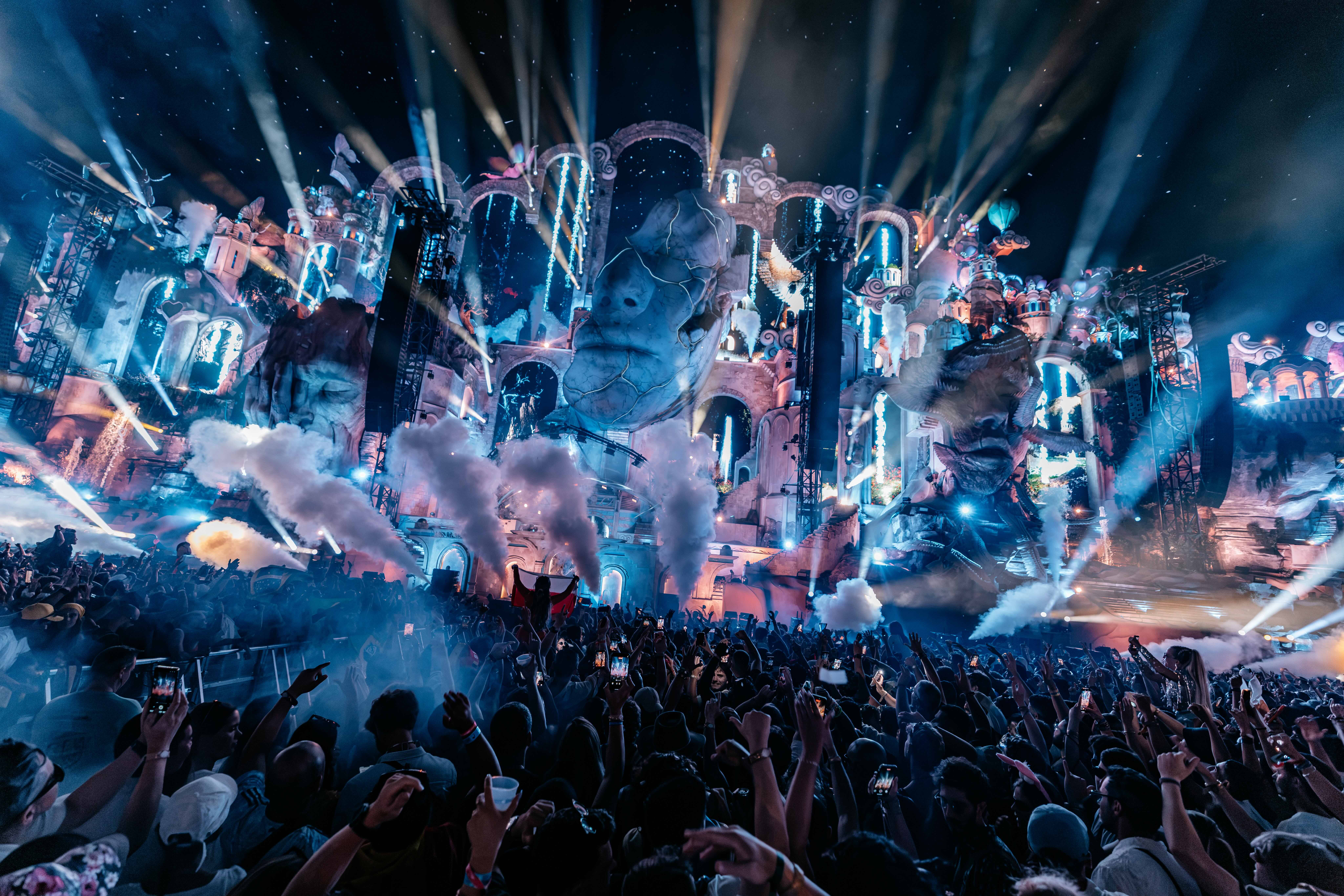 Relive the magic of Festival Events Belgium with full sets