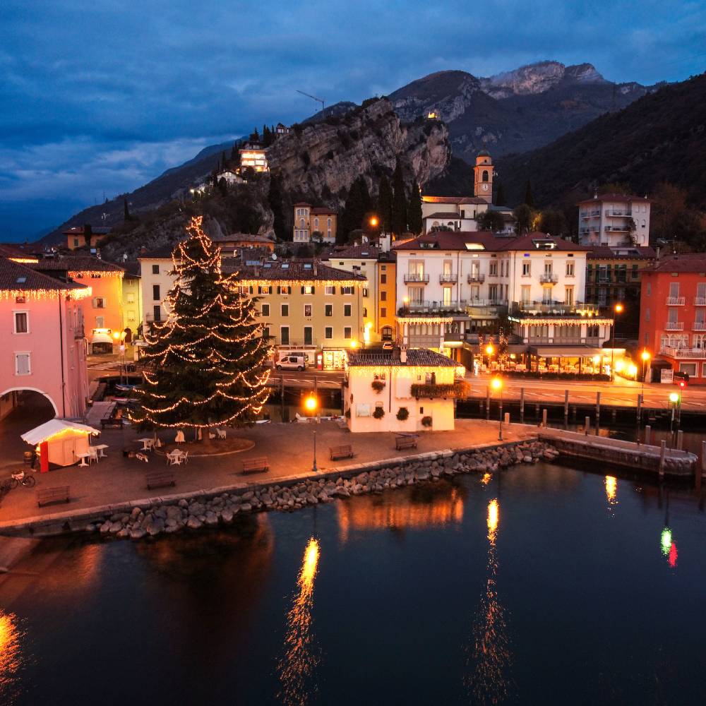 Christmas Markets with Lake View Dinner