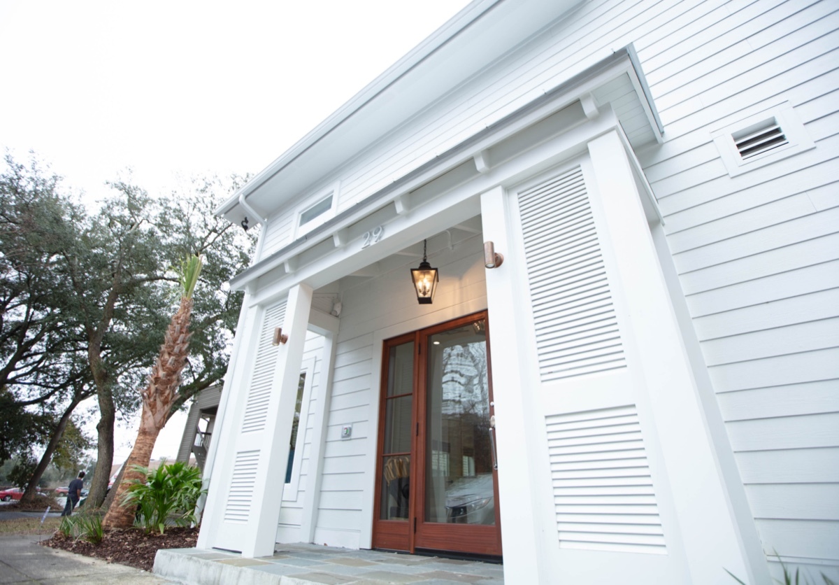 John F. Rink DDS, AAACD Blog | Best Places to Stay When Coming from Out of Town for a Smile Makeover