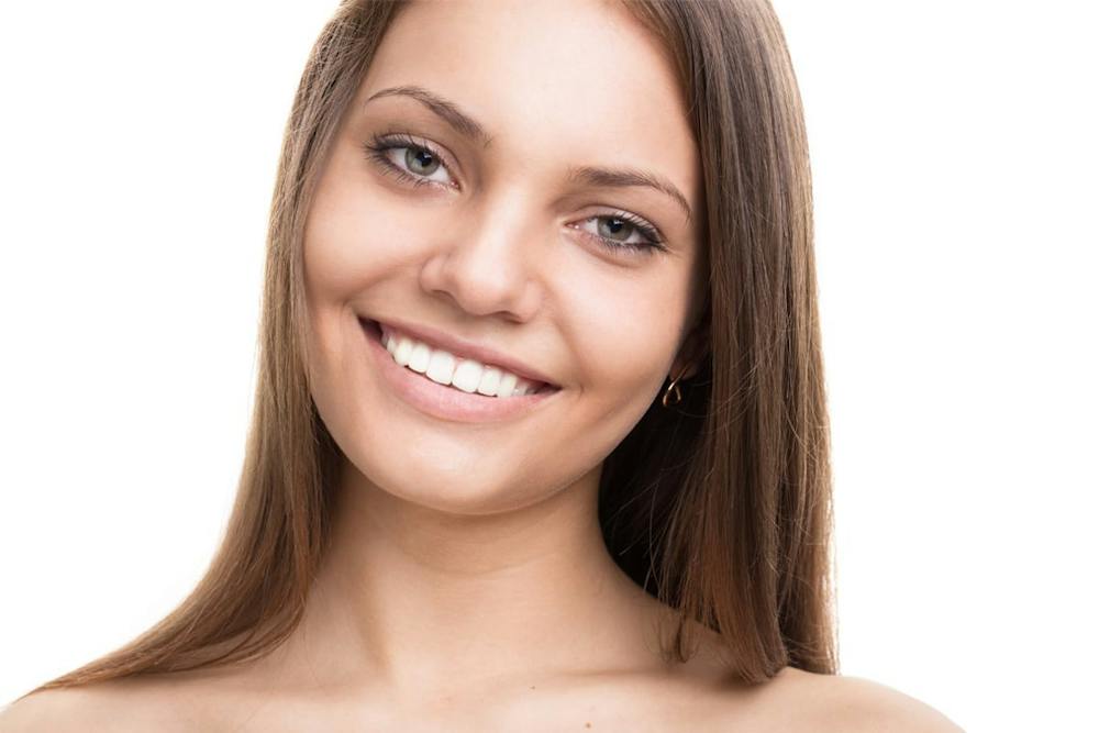 Having a beautifully balanced nose can be life-altering, and rhinoplasty surgery for long-nosed women allows them to achieve the beautiful nose they've always dreamed of.