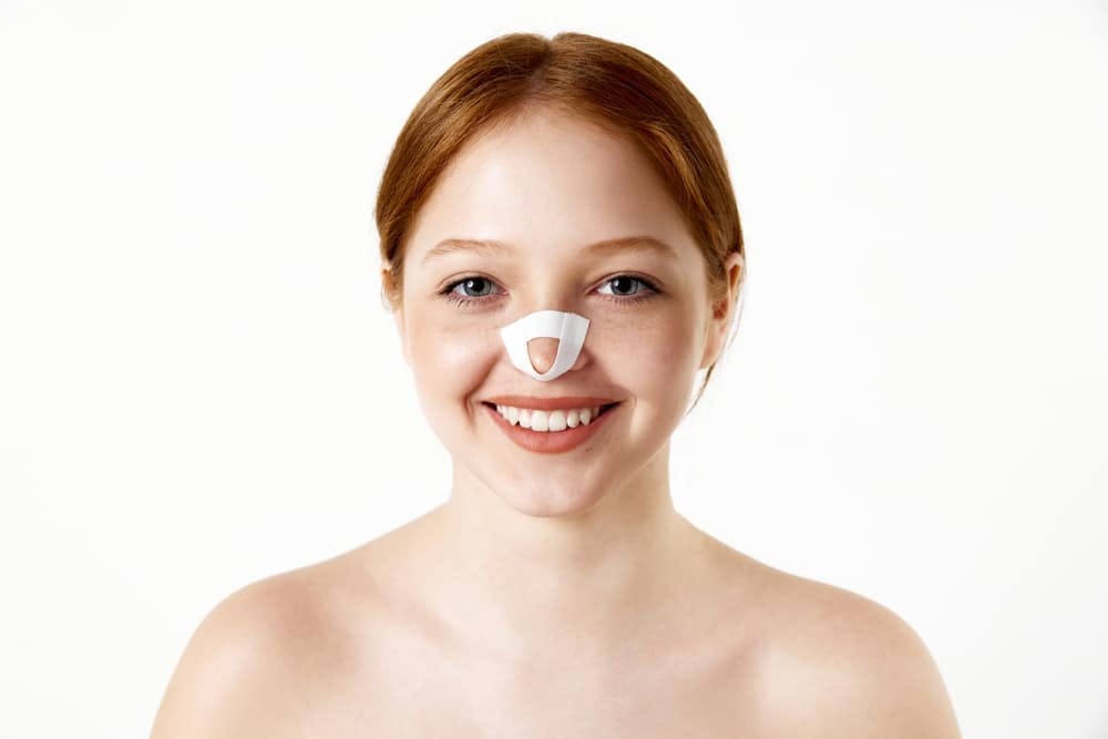 Regular follow-up appointments after revision rhinoplasty ensure a smooth recovery, enabling early detection and management of any complications.