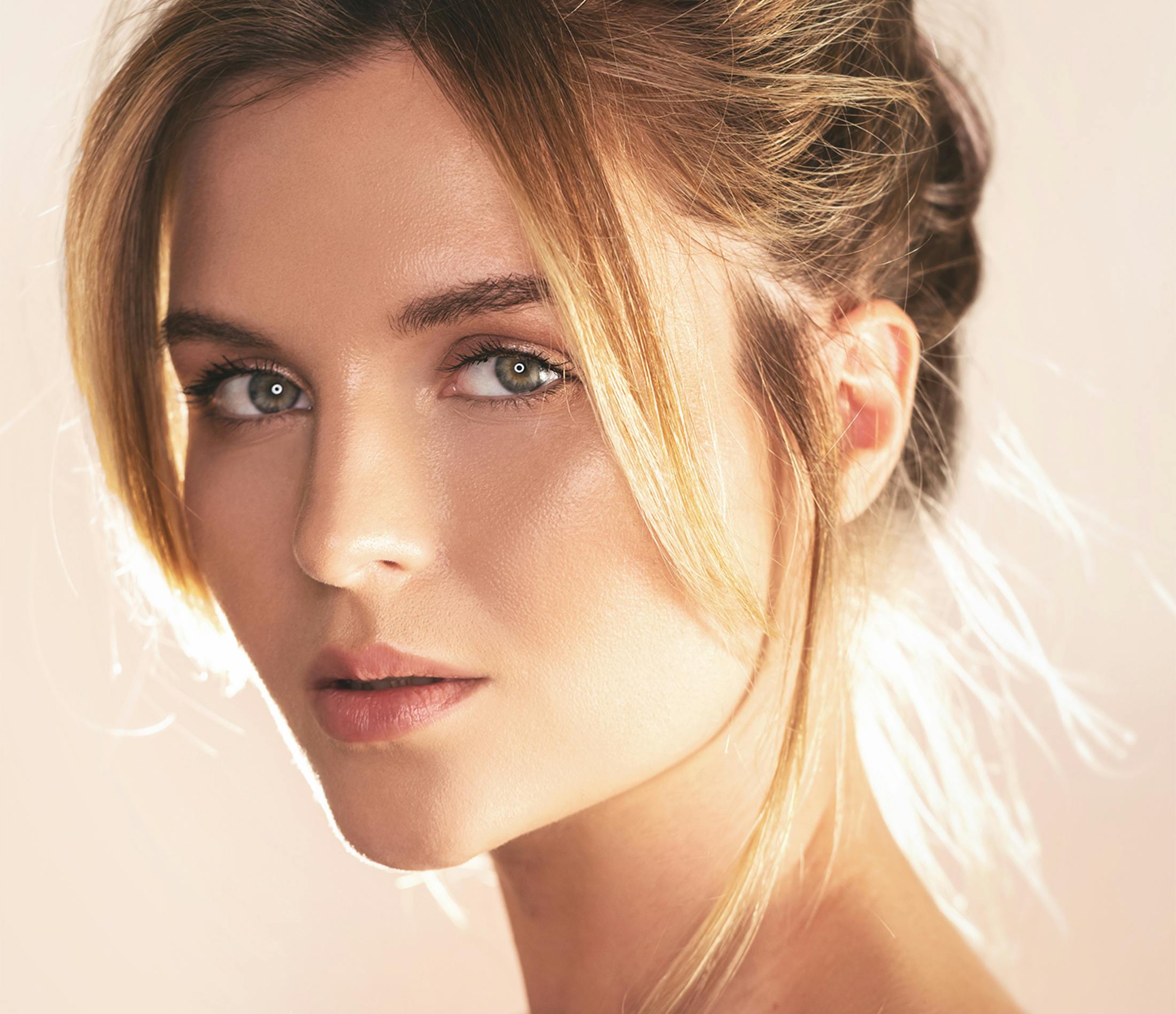 Woman looking at the camera