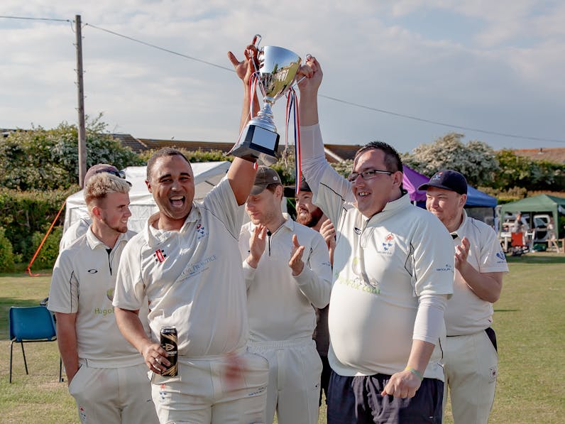 Selsey Celebrate a spendid victory! Coutesy of Bob Hoare. Selsey Celebrate a spendid victory!