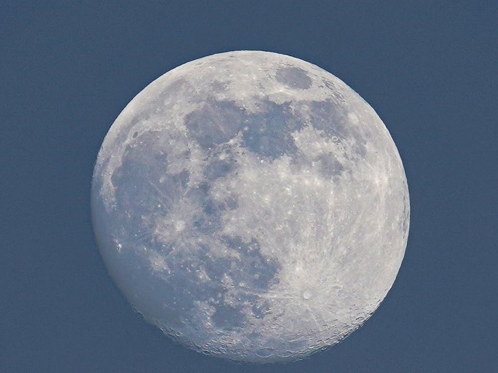 Zoomed in image of the full moon