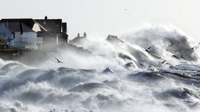Storm Eleanor Arrives at Selsey, courtesy of Coastal JJ Storm Eleanor forces the waves to batter against the houses on the sea front at Selsey