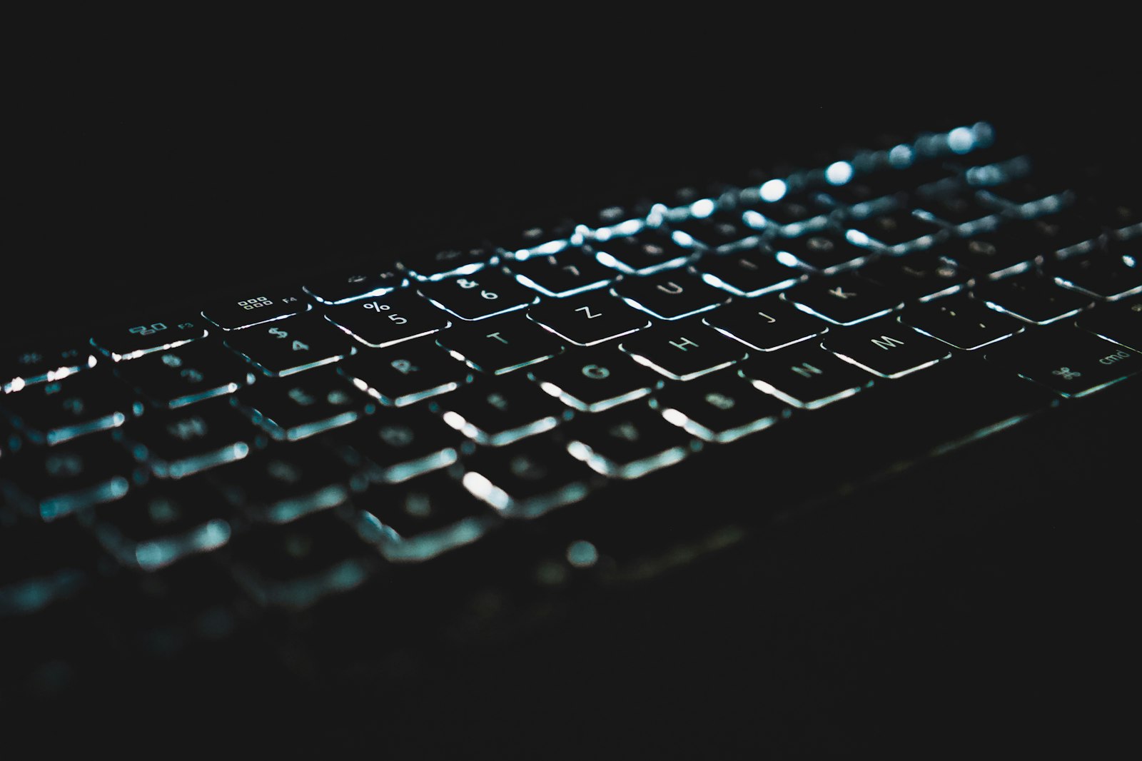 What Is Ctrl+Alt+Delete on a Mac?