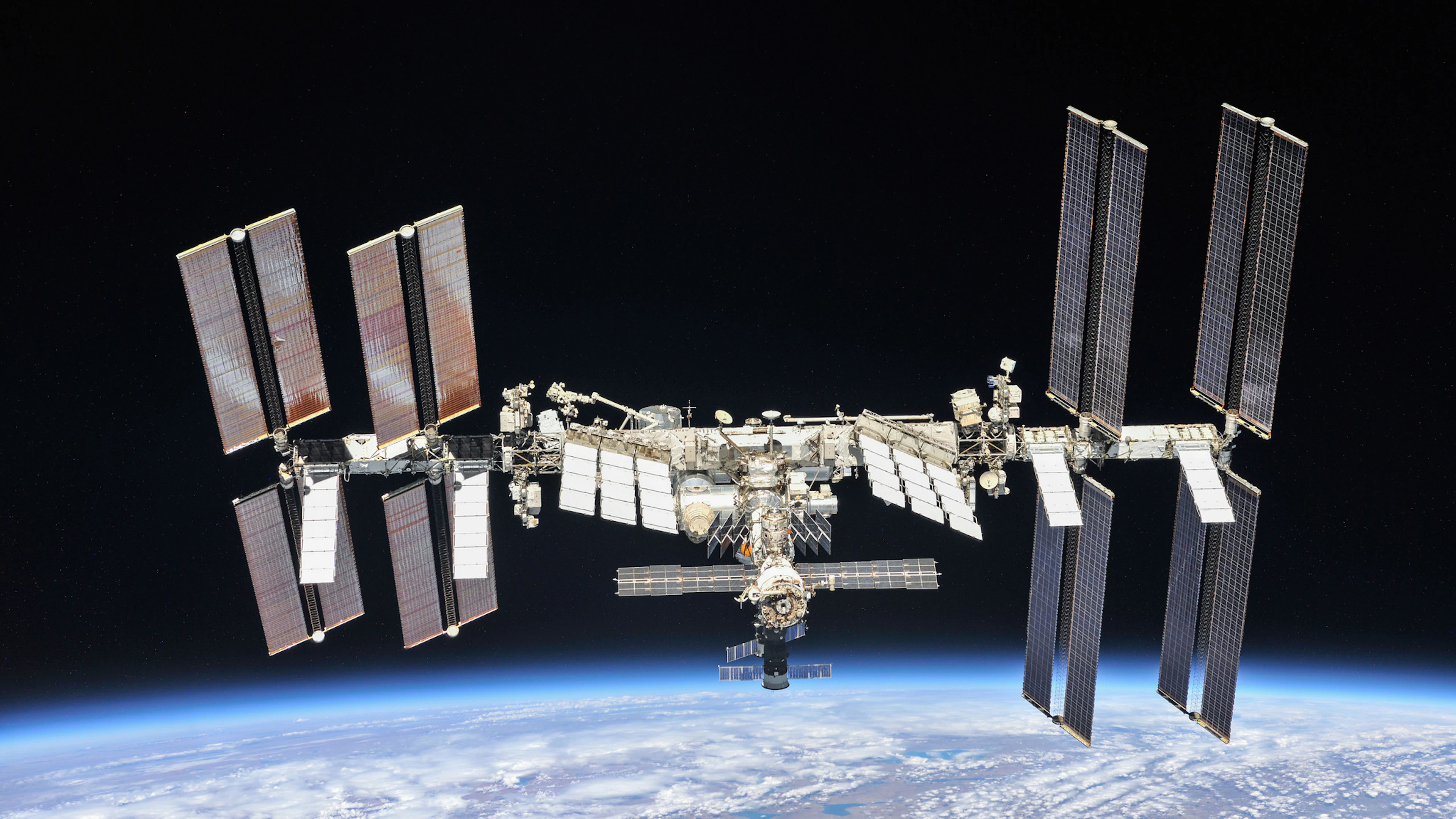 ‘Eén schroef volstaat om een satelliet te beschadigen’