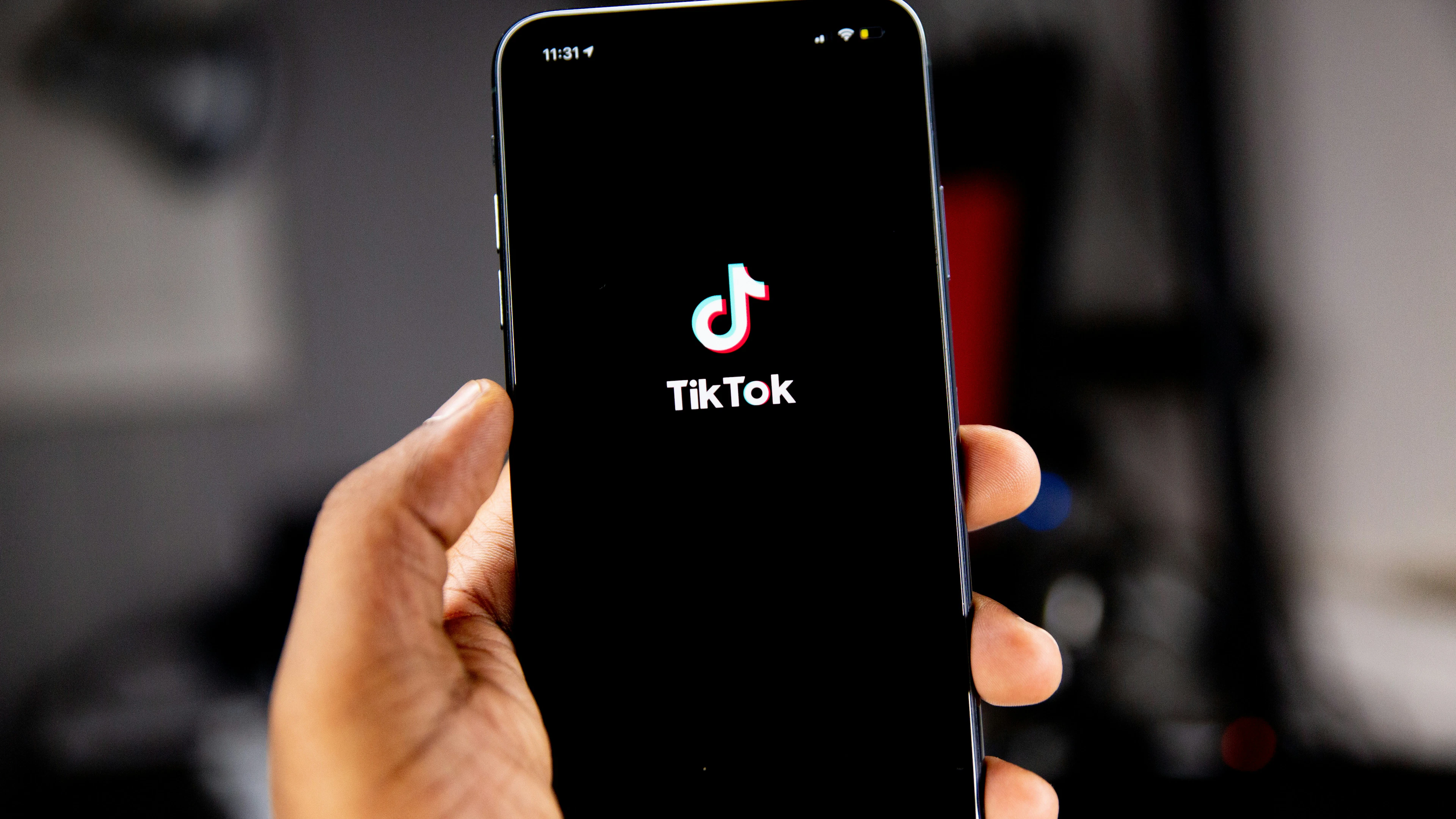 Sludge-video’s nemen TikTok over – en daarmee ook ons brein