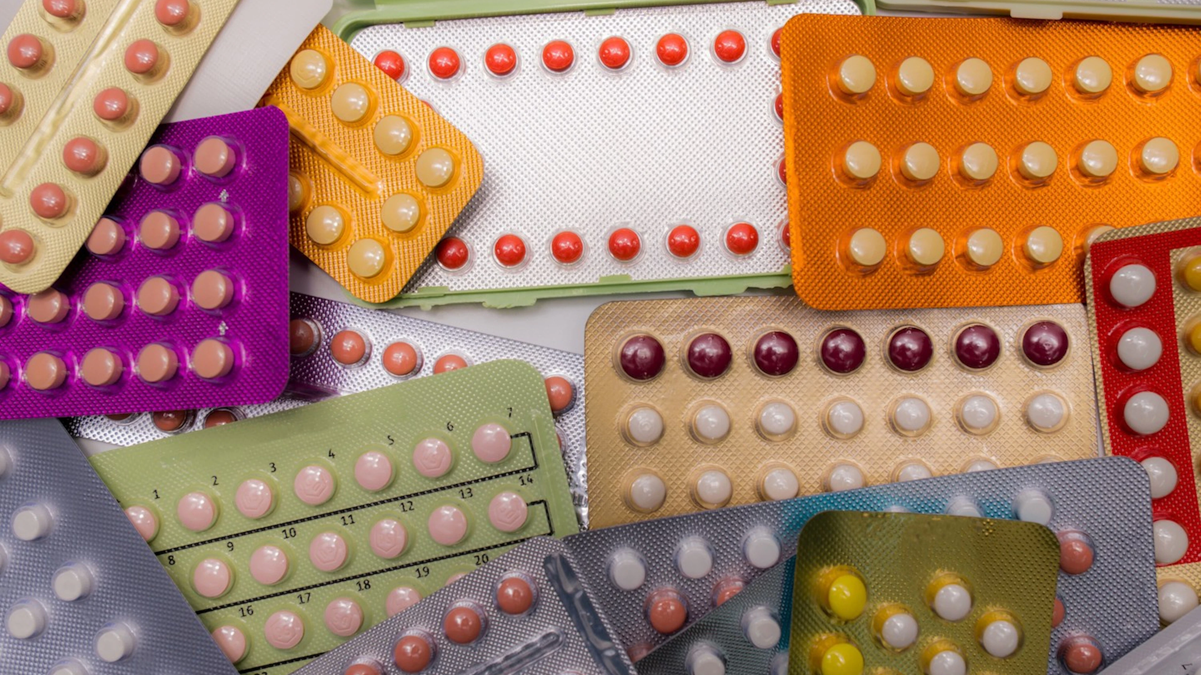 Je brein aan de anticonceptie: wat de pil doet met emoties en gedrag