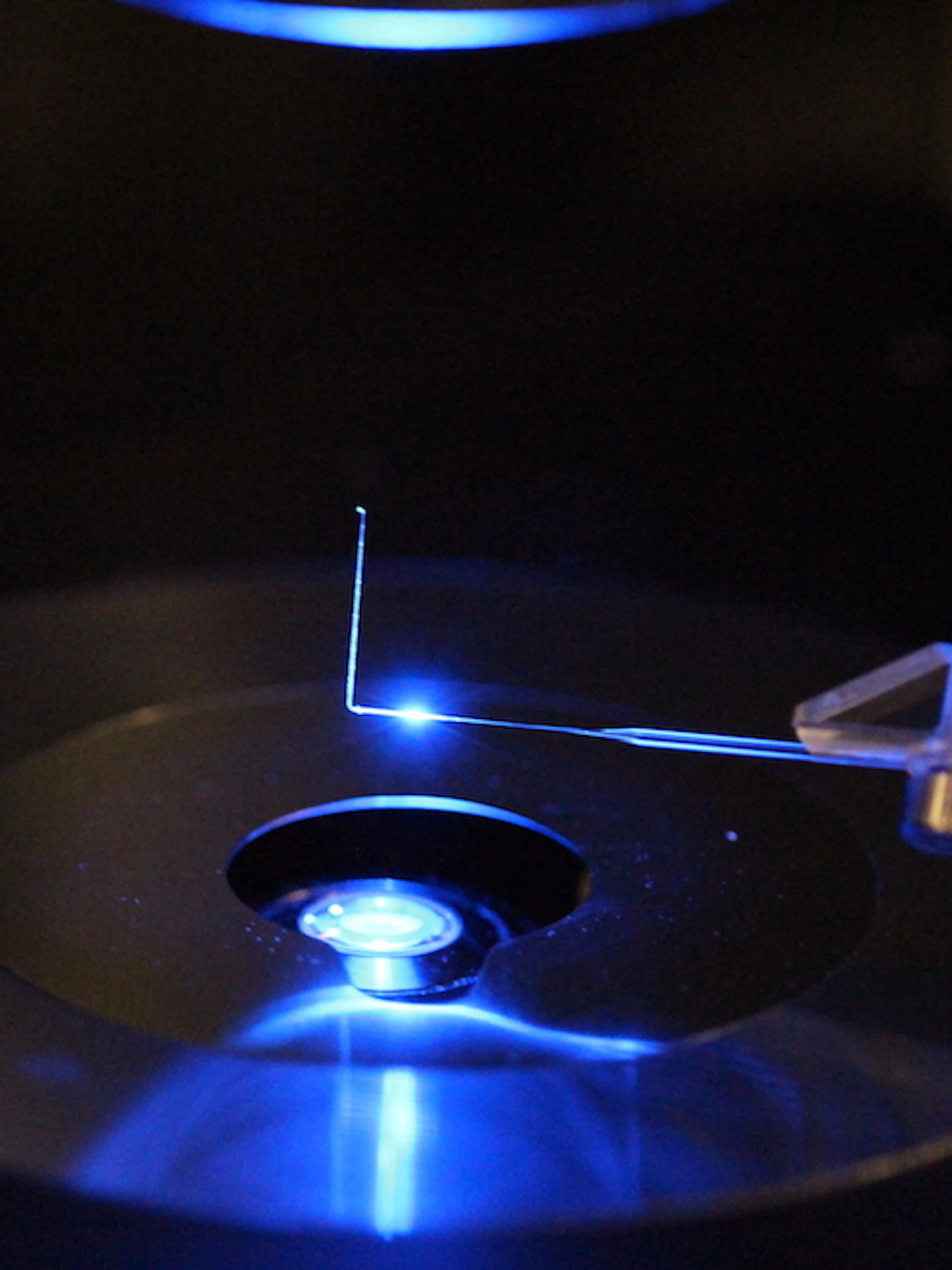 ‘Micropipet’ meet stootkracht van cellen