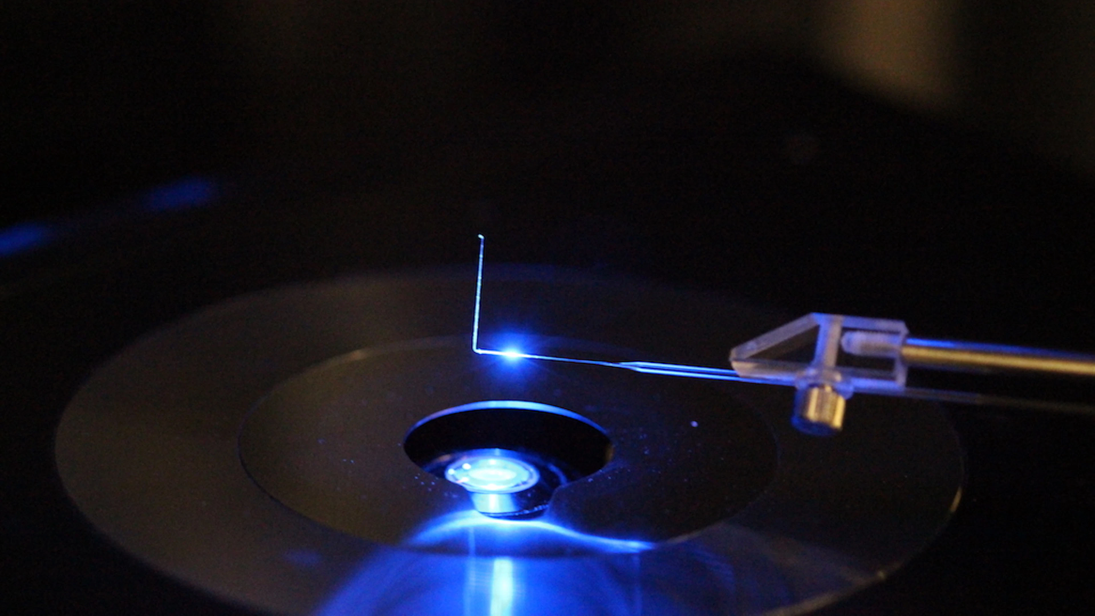 ‘Micropipet’ meet stootkracht van cellen