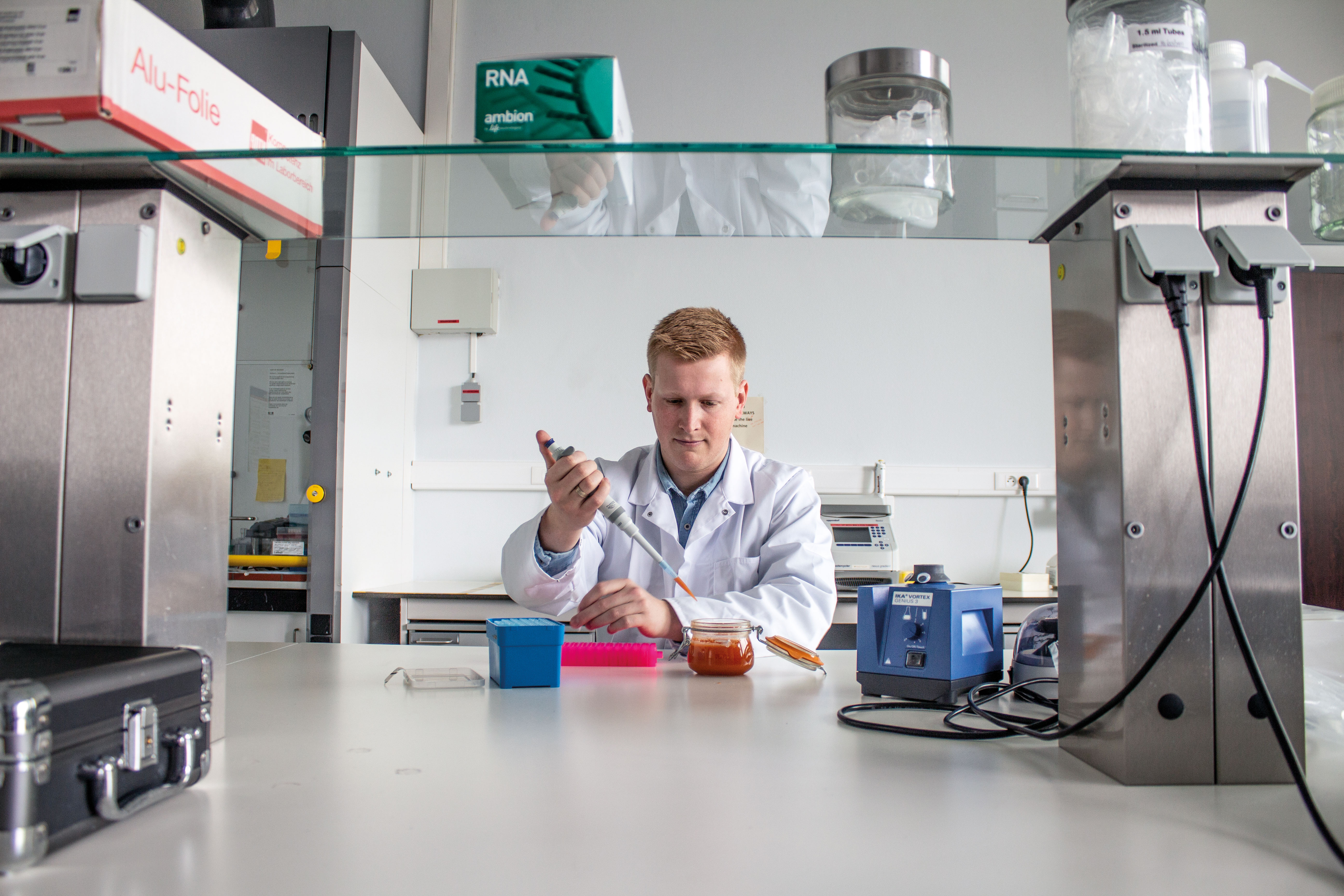 Sander Wuyts speurt in gefermenteerd voedsel naar gezonde bacteriën