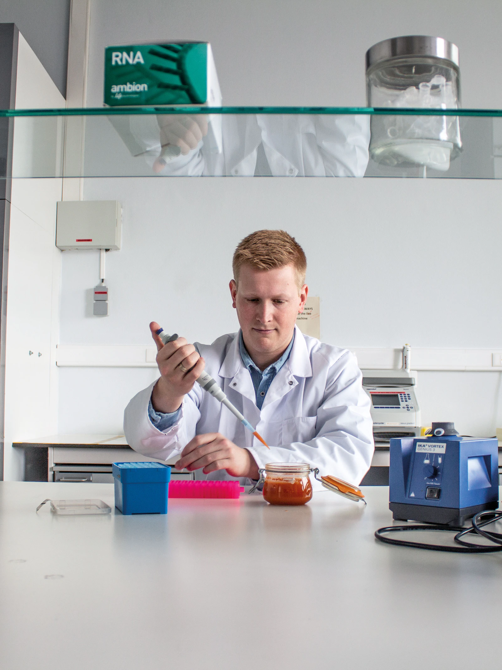 Sander Wuyts speurt in gefermenteerd voedsel naar gezonde bacteriën
