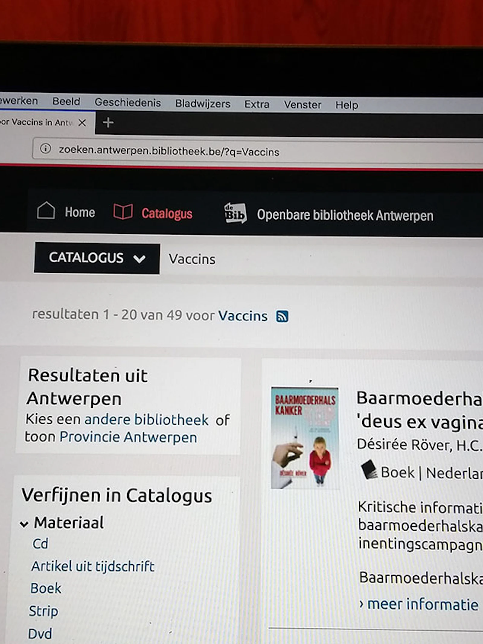 'Bibliotheken mogen geen leugens helpen verspreiden’