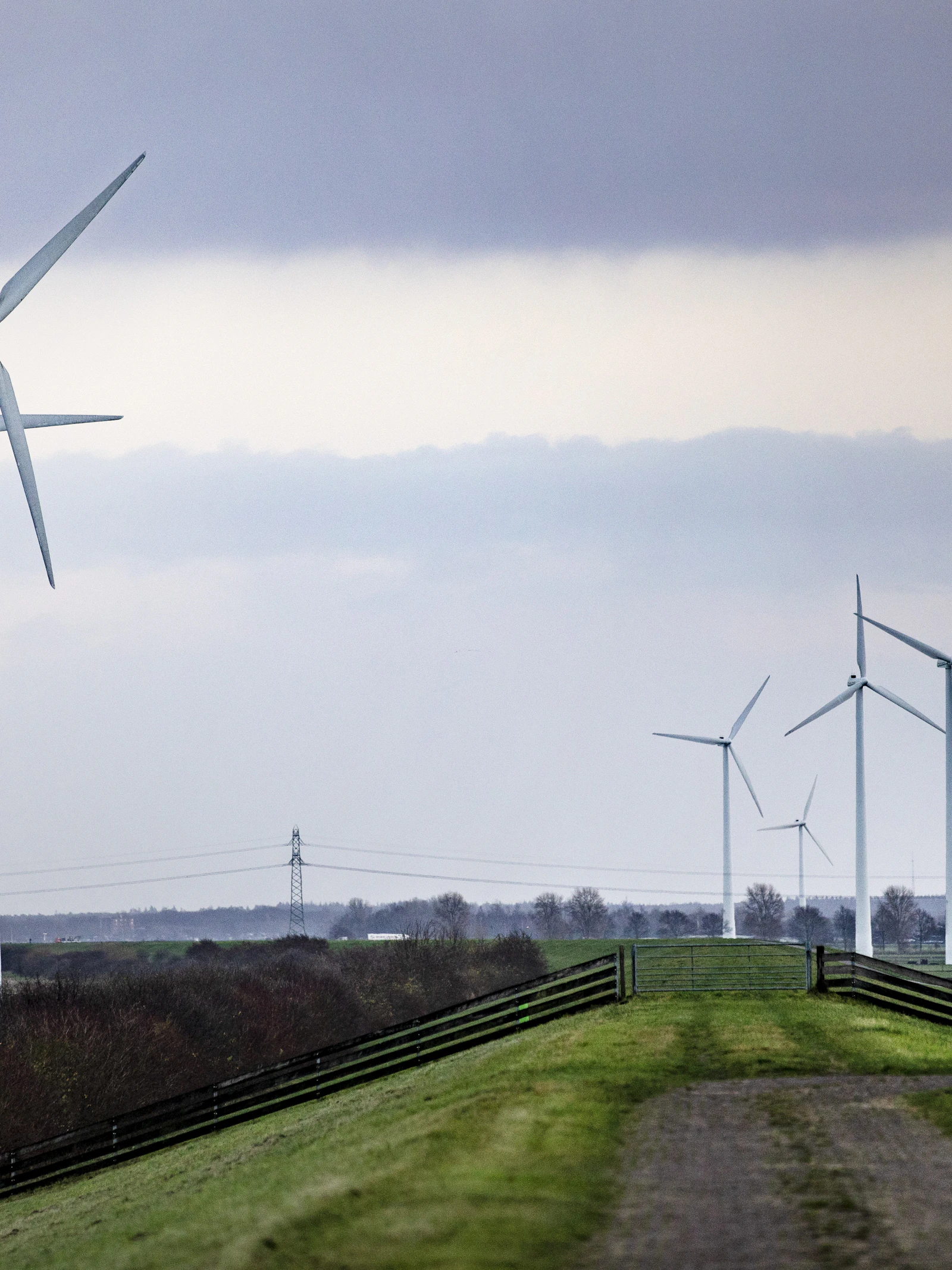 Windmolens staan elkaar in de weg