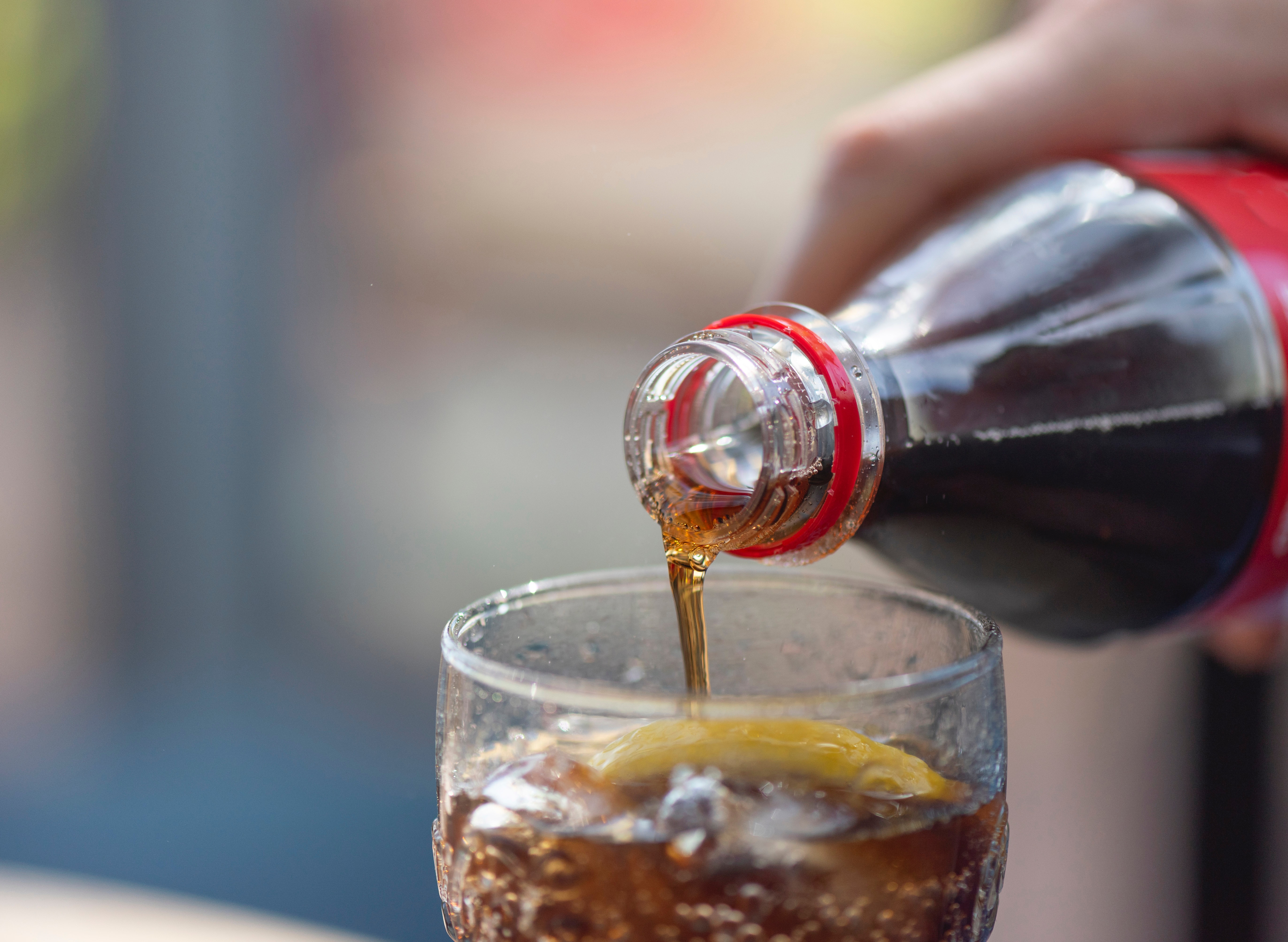 Verhoogt light-frisdrank het risico op een vroegtijdige dood?