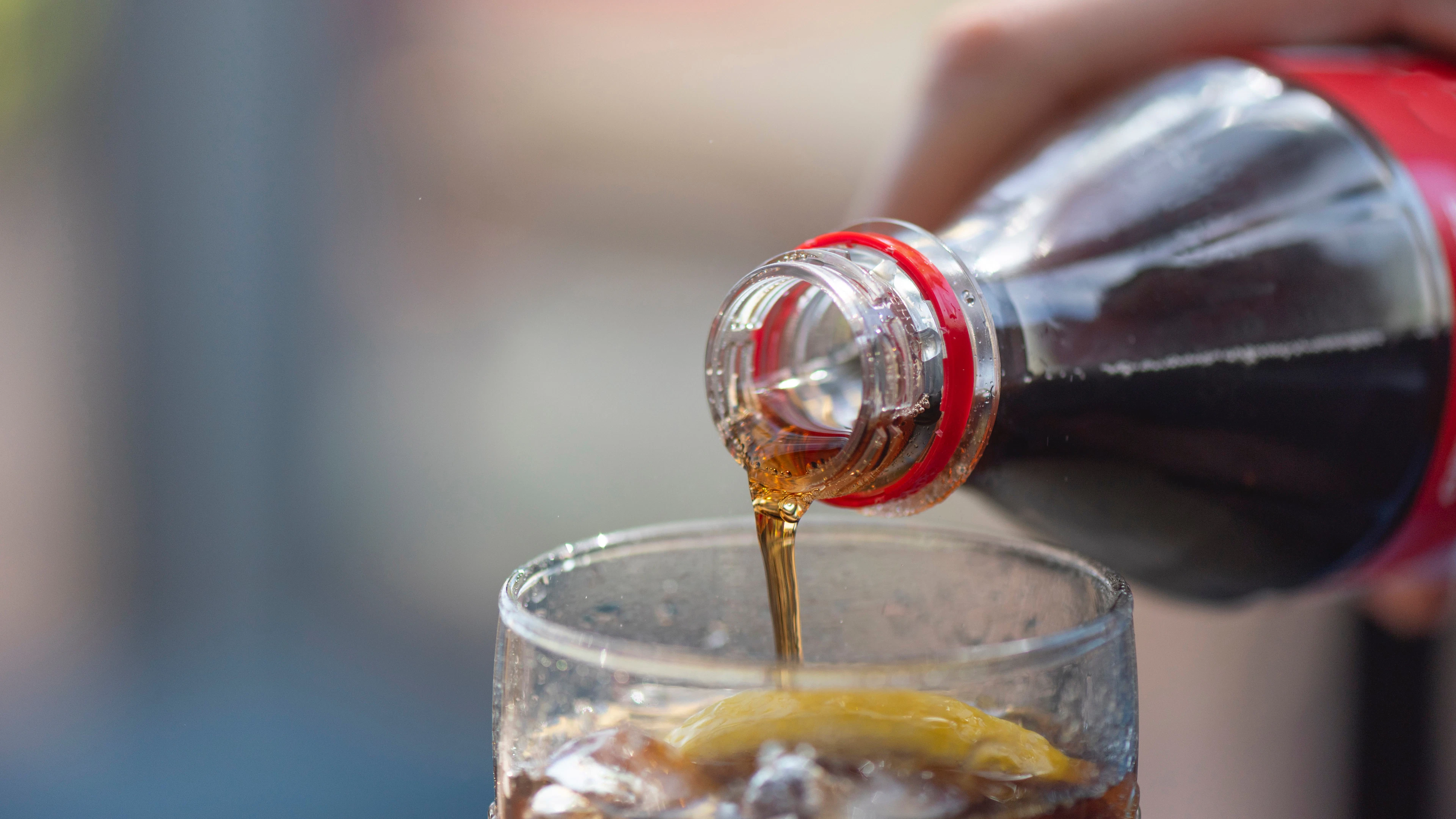 Verhoogt light-frisdrank het risico op een vroegtijdige dood?