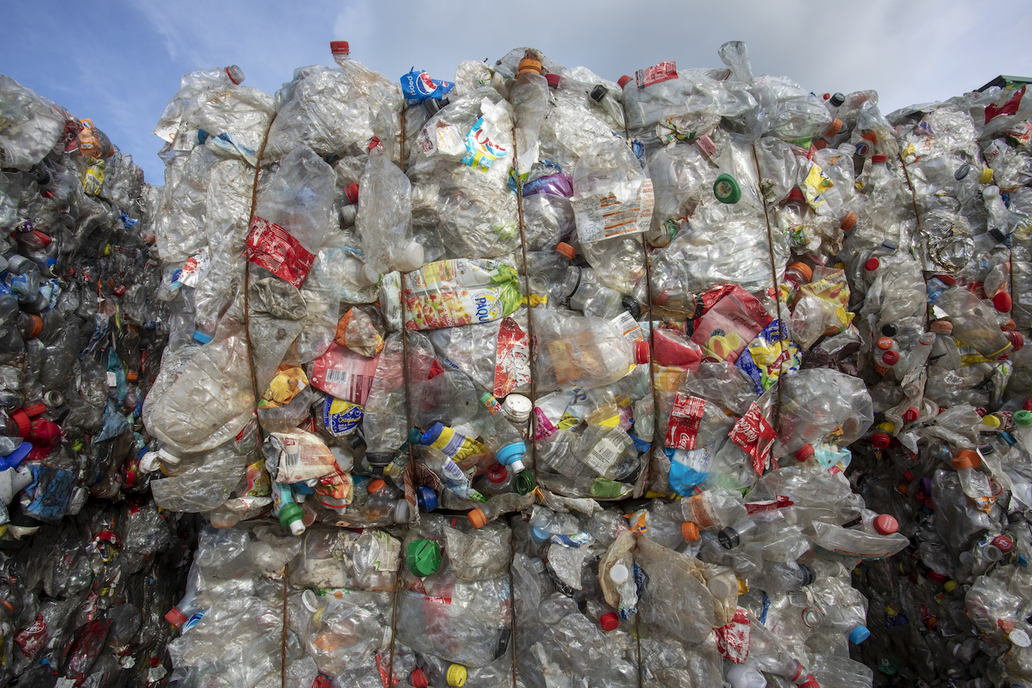 Vervangt plastic afval aardolie als grondstof in de petrochemie?